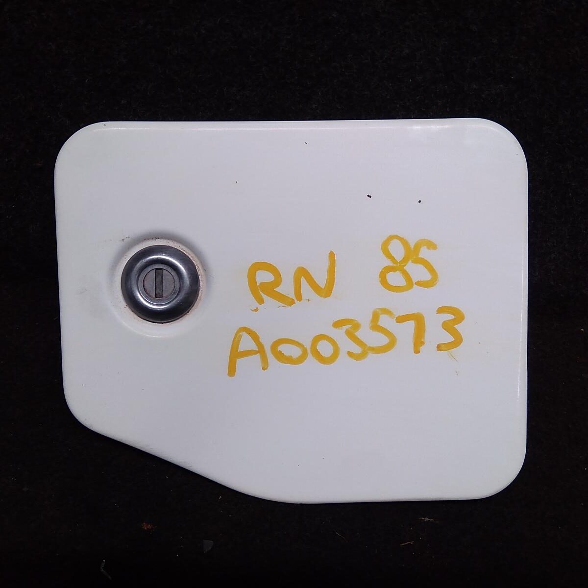 1996 TOYOTA HILUX Fuel Door / Filler