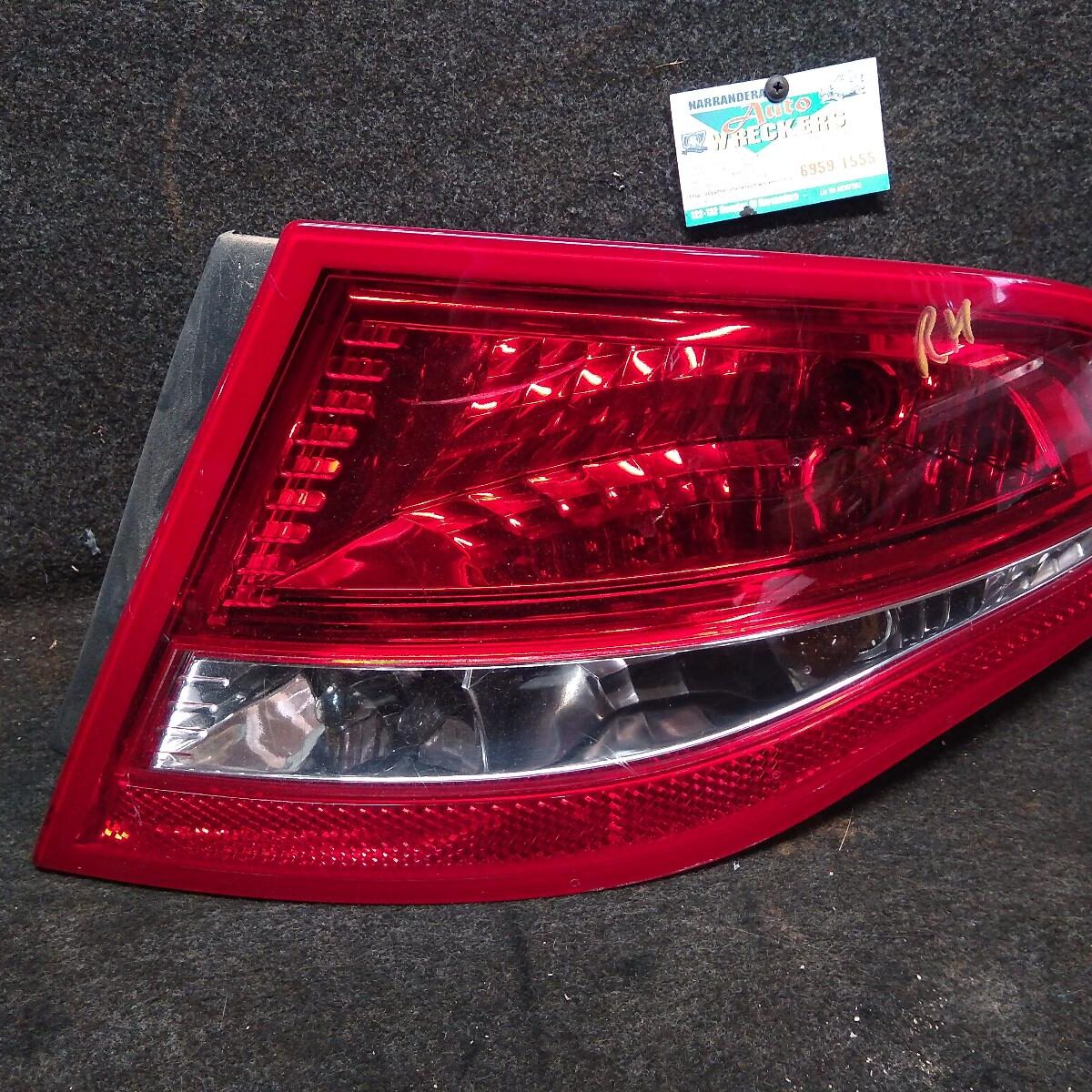 2010 FORD FALCON Right Taillight