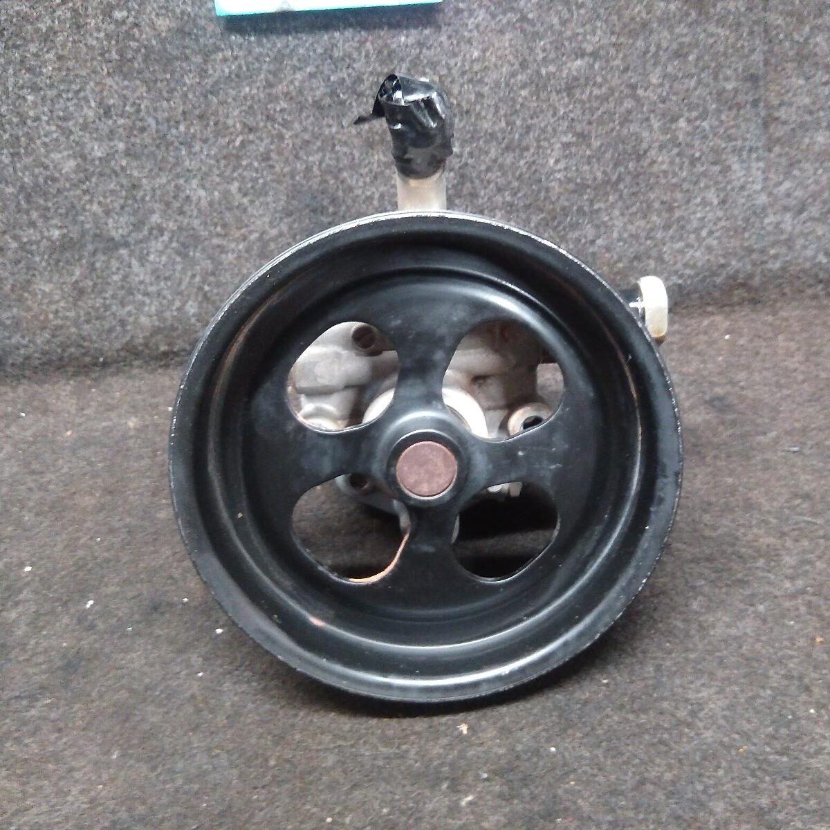 2012 MITSUBISHI TRITON Steering Pump