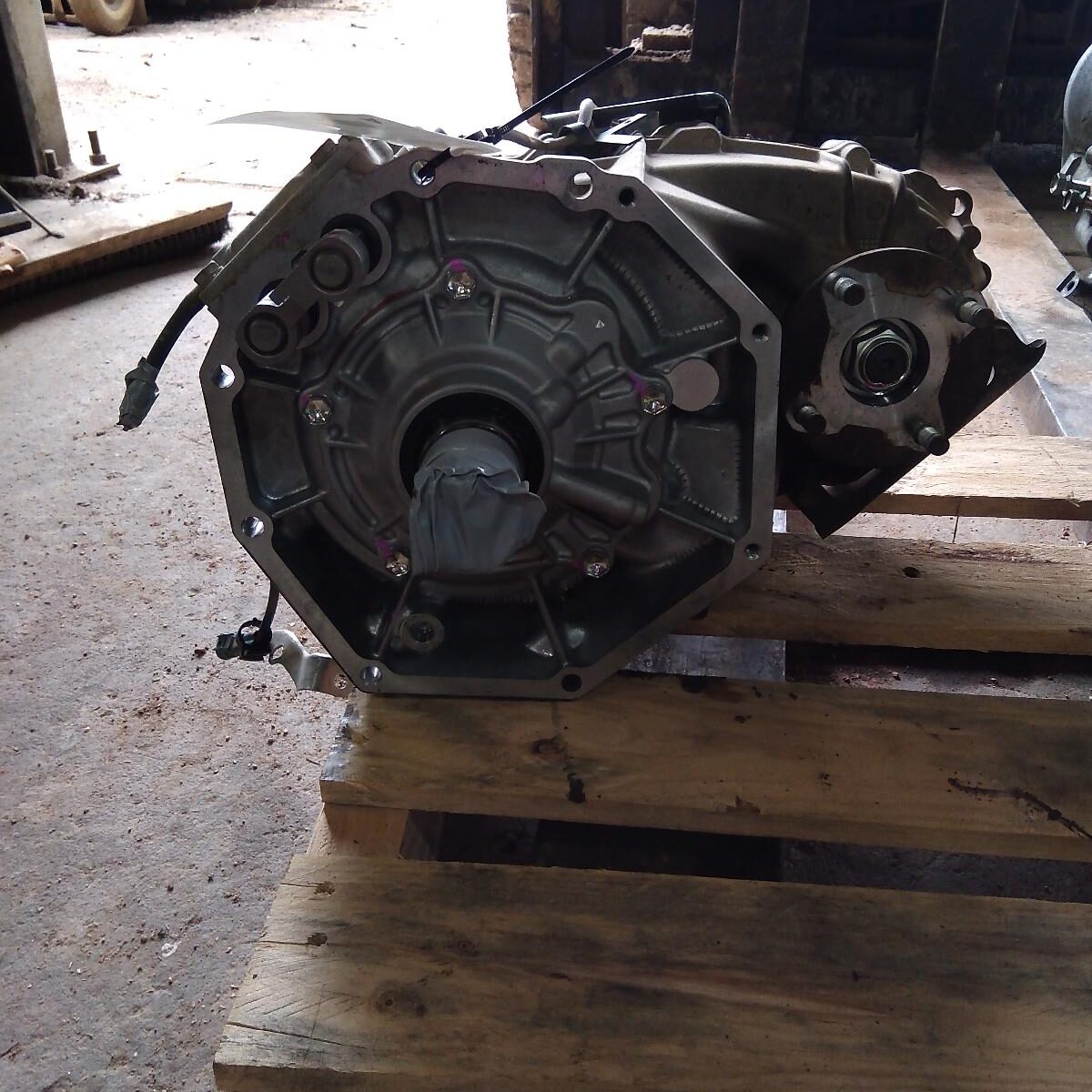 2014 TOYOTA HILUX TRANSFER CASE