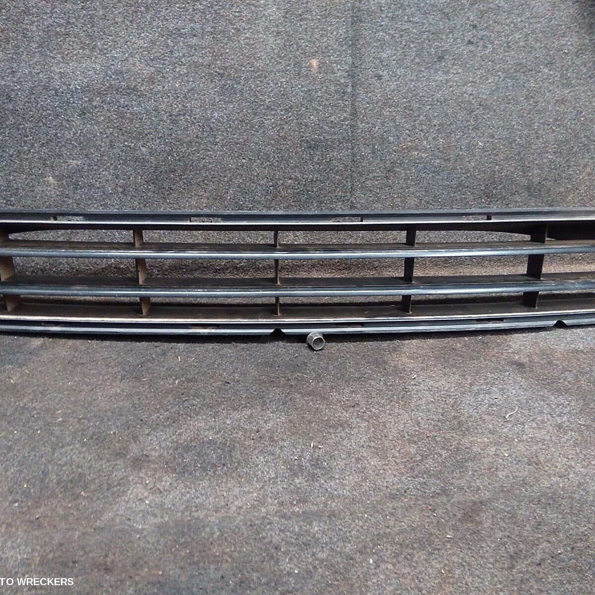 2008 FORD FALCON Grille
