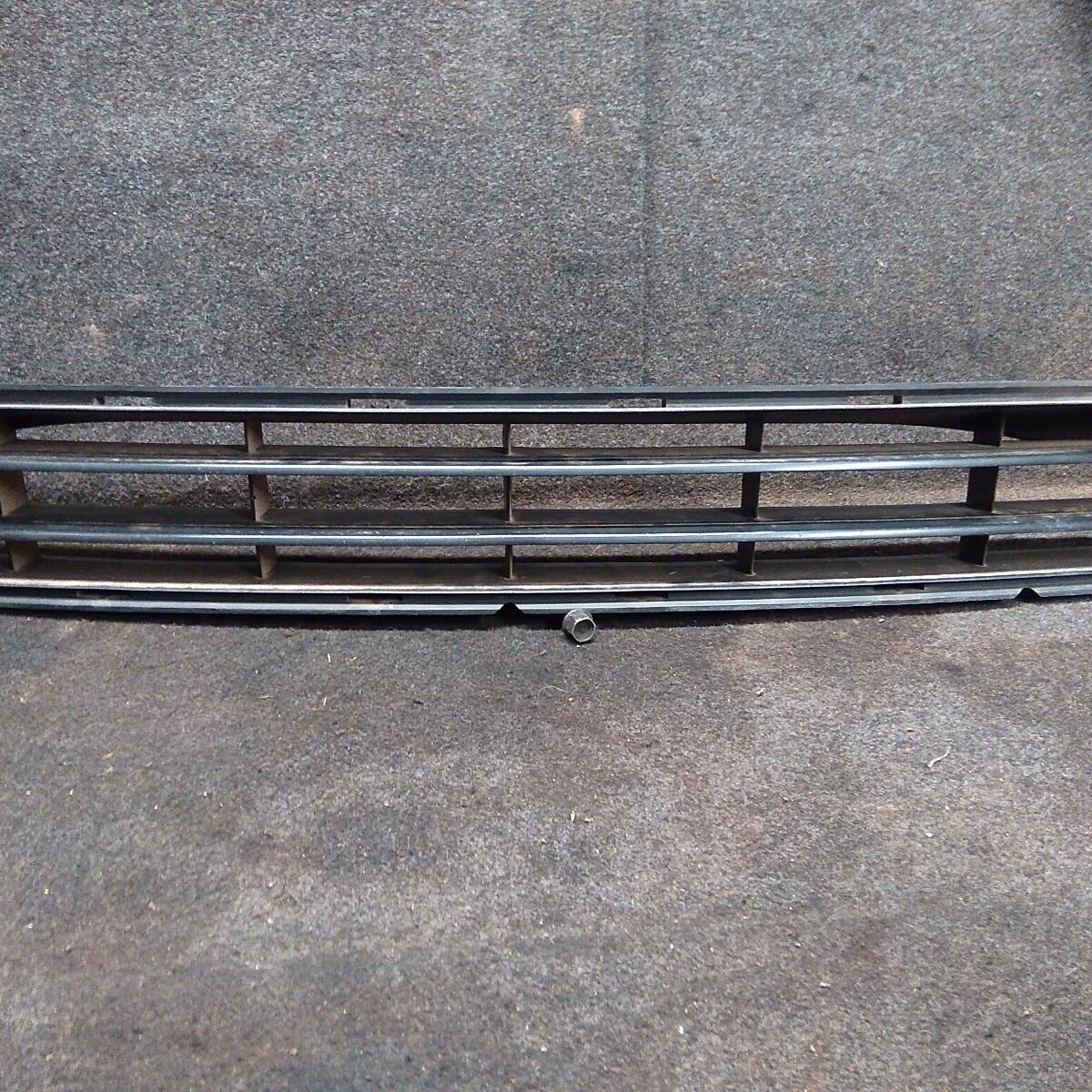 2008 FORD FALCON GRILLE