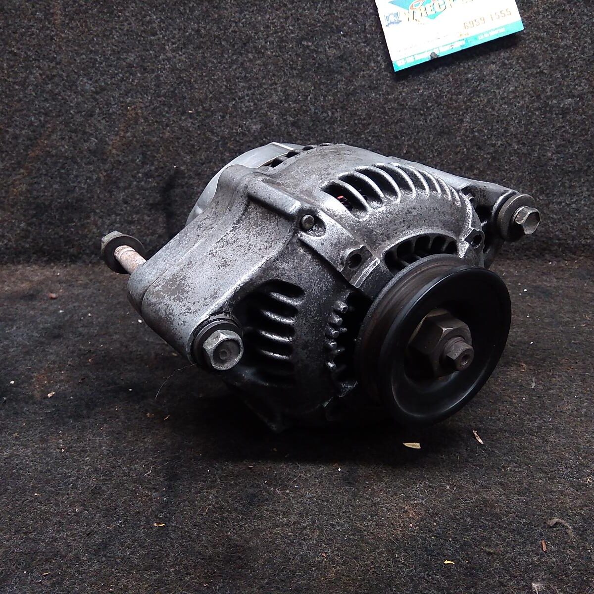 1996 TOYOTA HILUX ALTERNATOR
