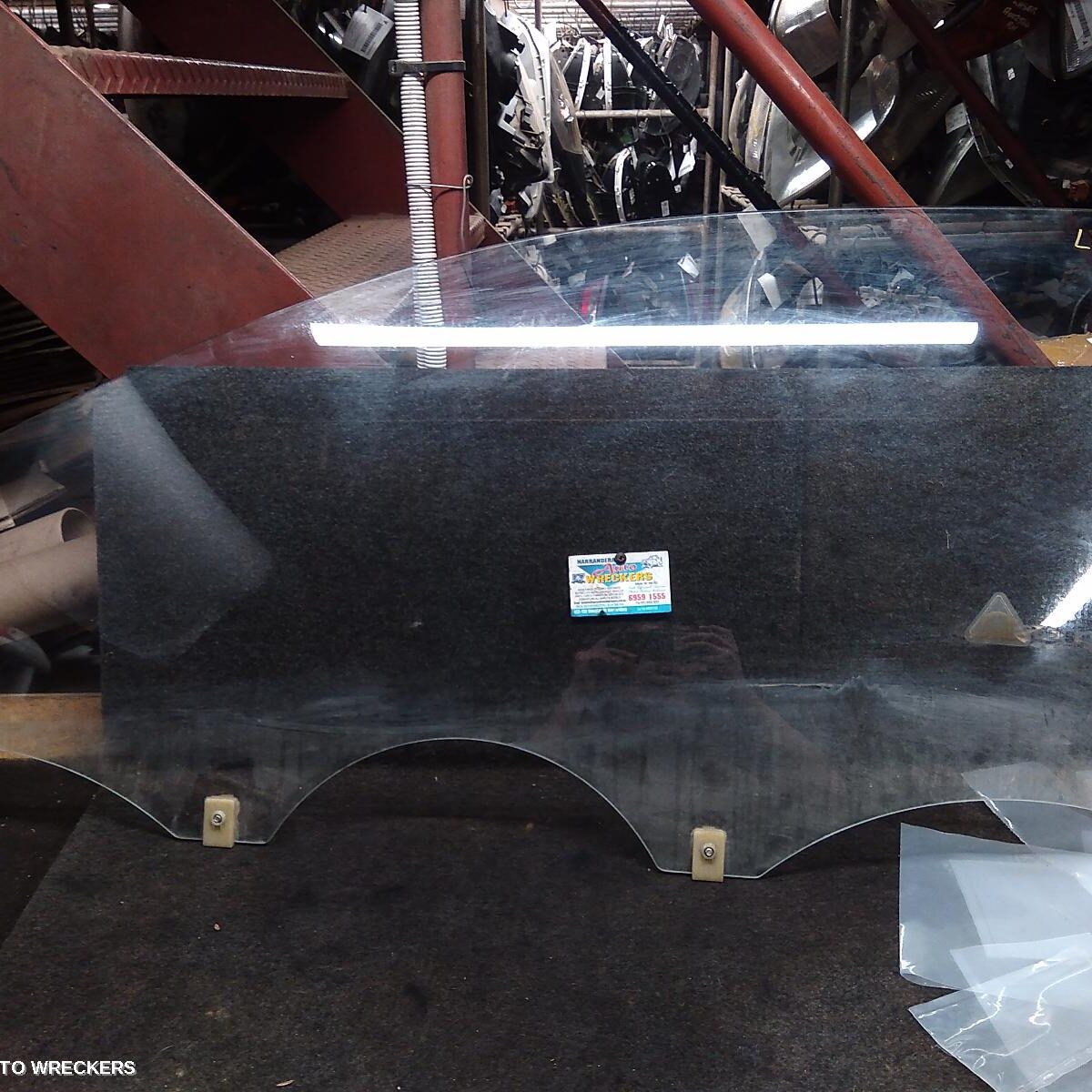 2013 HYUNDAI I20 Left Front Door Window