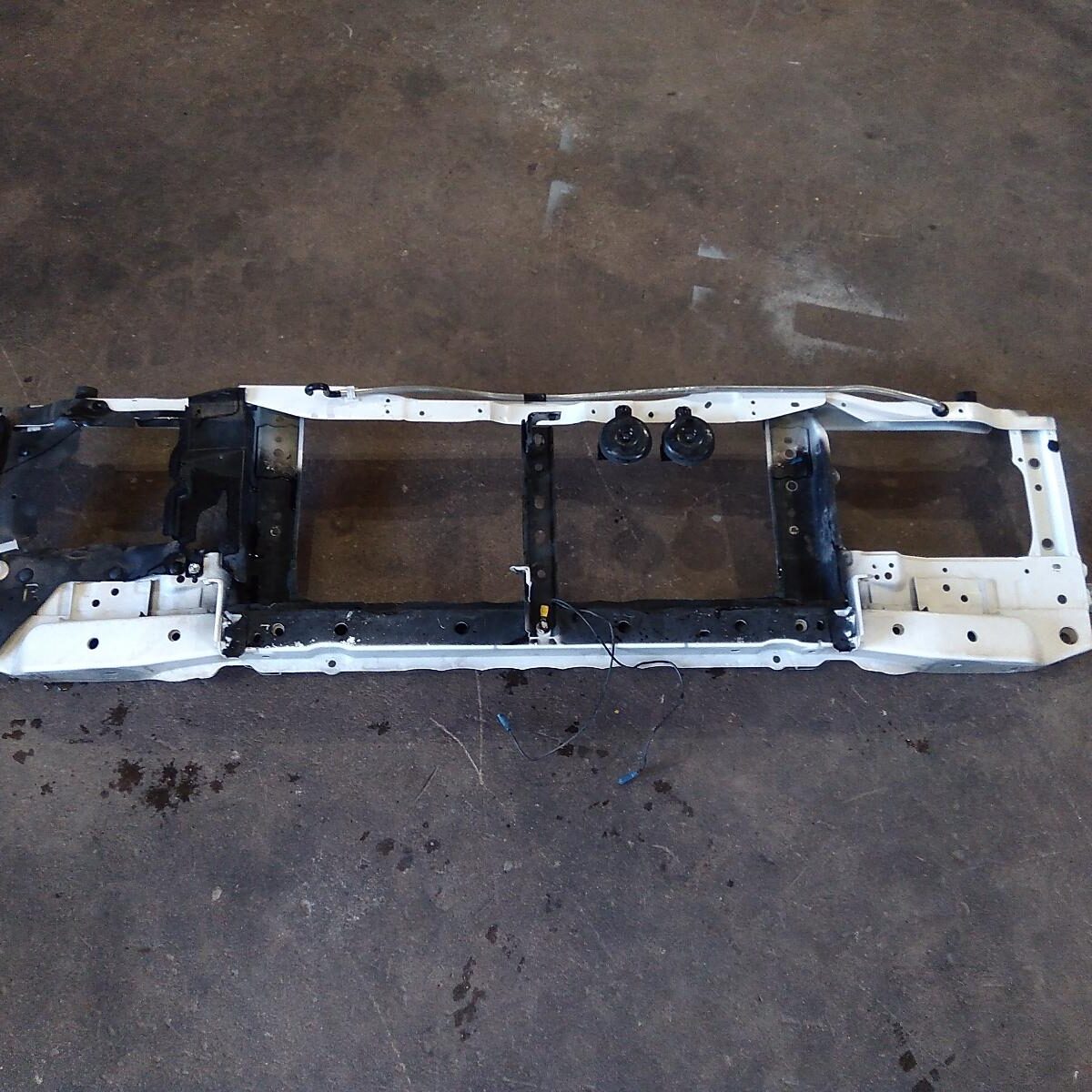 2012 TOYOTA LANDCRUISER Radiator Support
