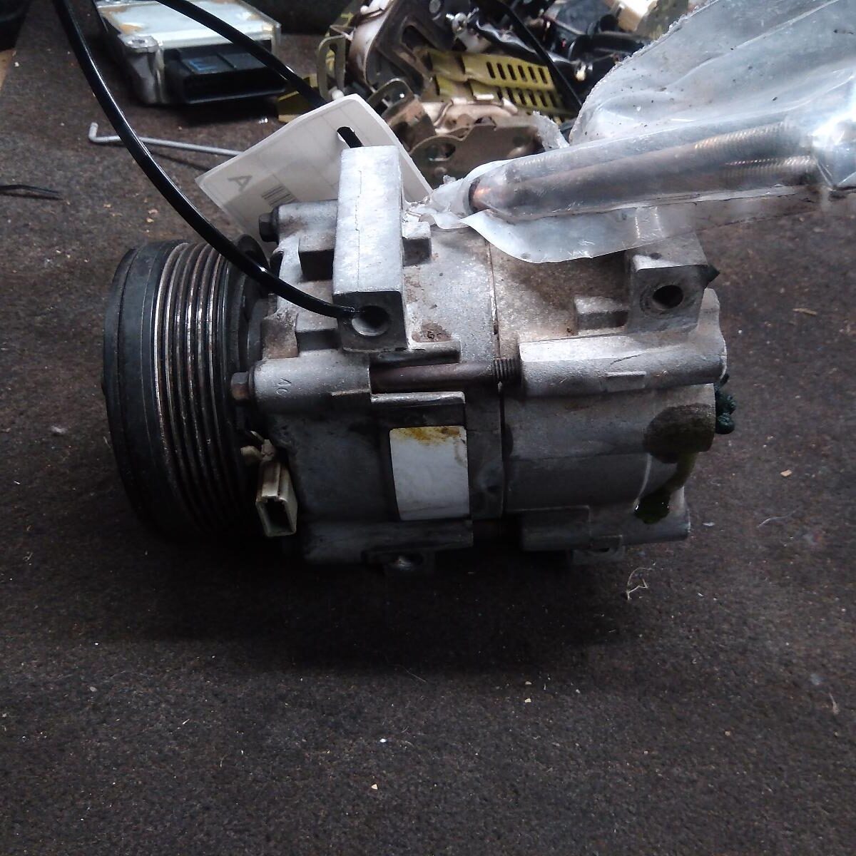 1998 FORD FALCON A/C COMPRESSOR