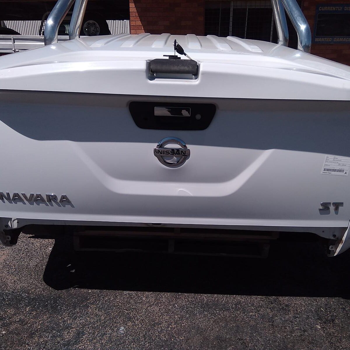 2017 NISSAN NAVARA BOOTLID/TAILGATE