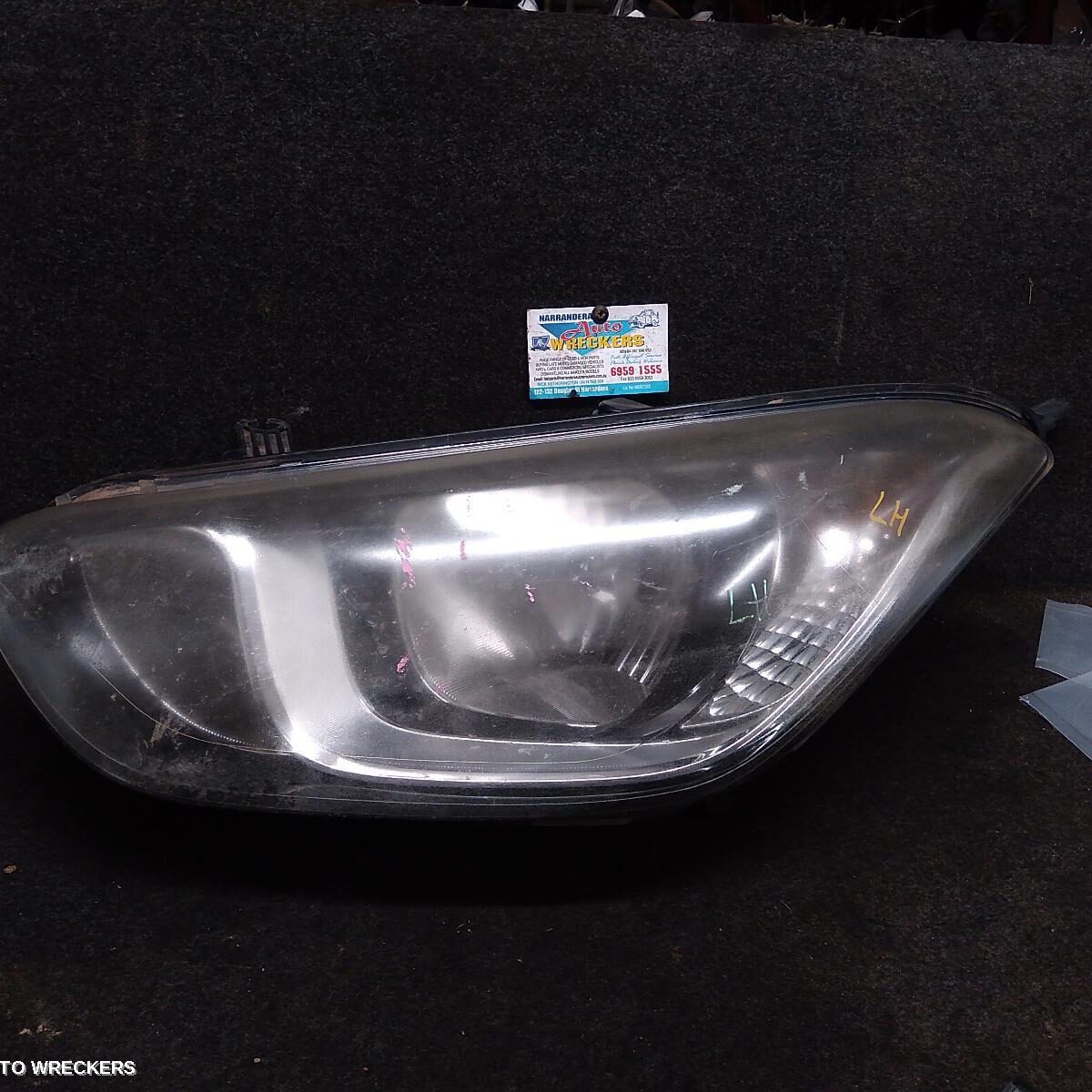 2013 HYUNDAI I20 Left Headlamp