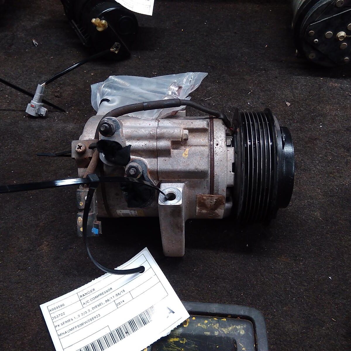 2014 FORD RANGER A/C COMPRESSOR