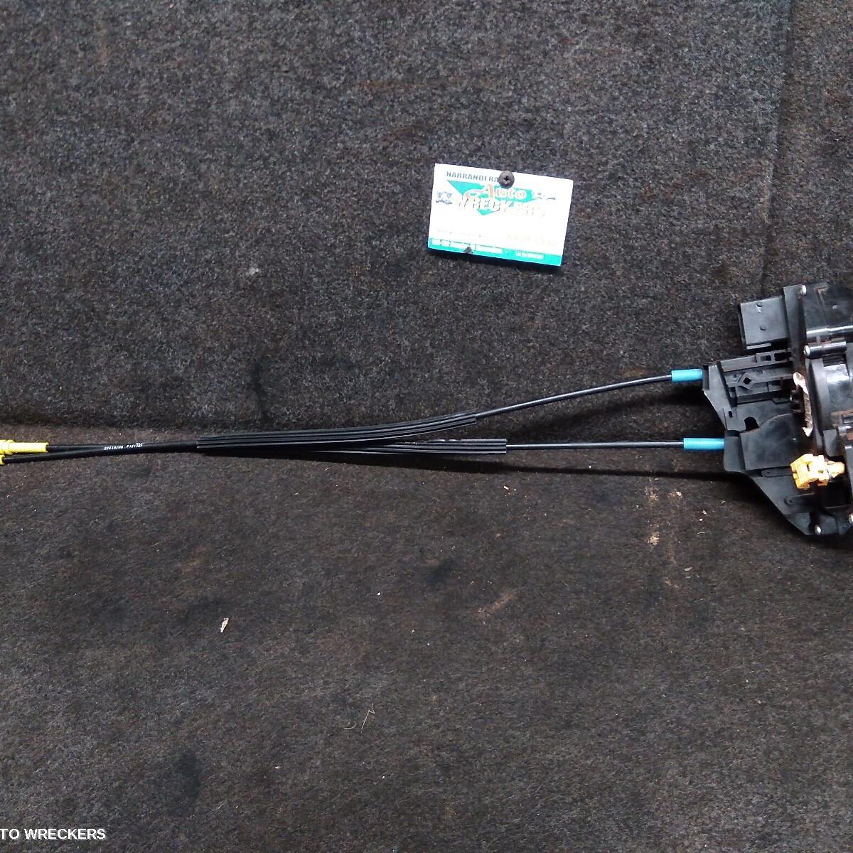 2011 HOLDEN COMMODORE Door/Boot/Gate Lock