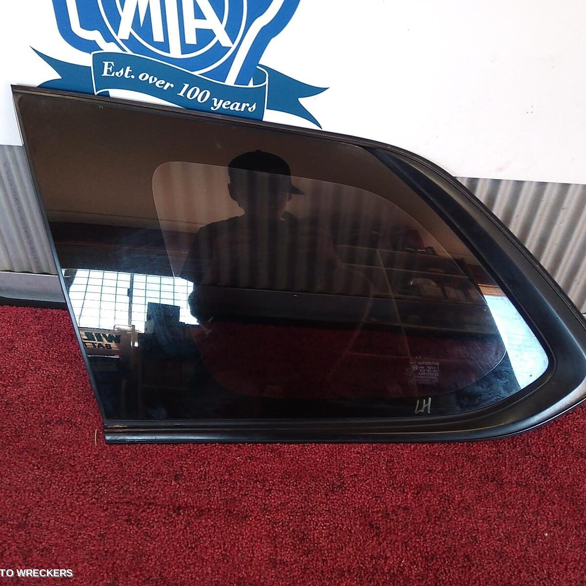 2020 MITSUBISHI OUTLANDER Left Rear Side Glass