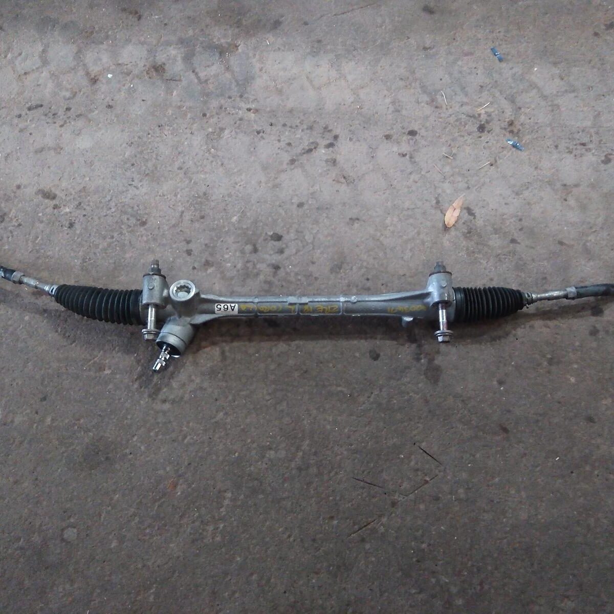 2014 TOYOTA COROLLA STEERING BOX/RACK