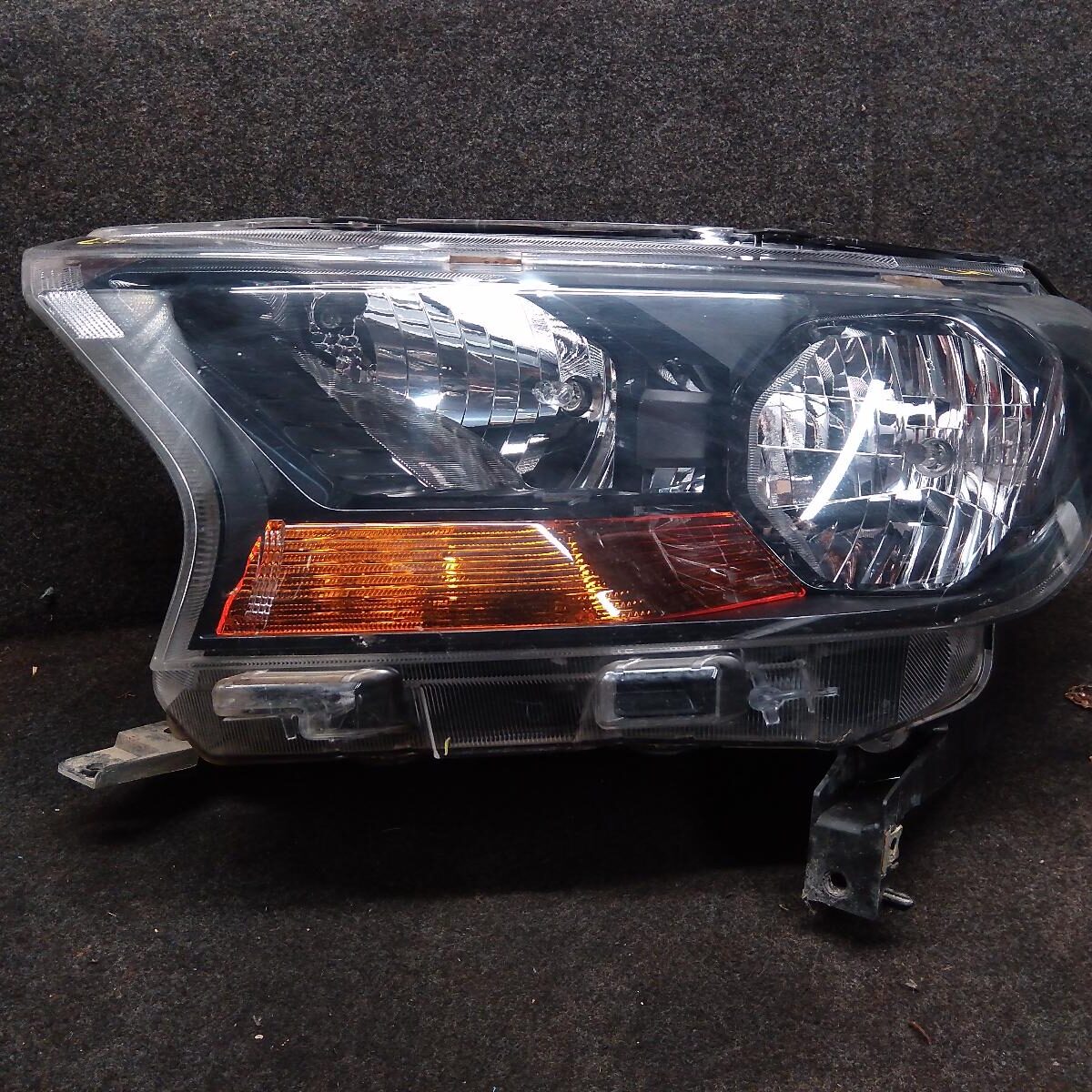 2016 FORD RANGER LEFT HEADLAMP