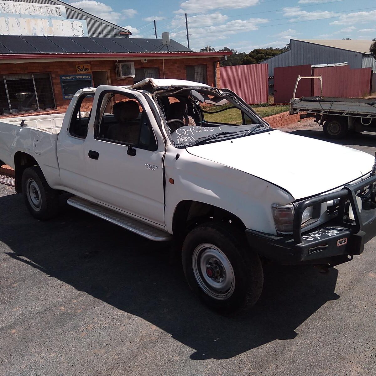 2001 TOYOTA HILUX SEATBELT/STALK