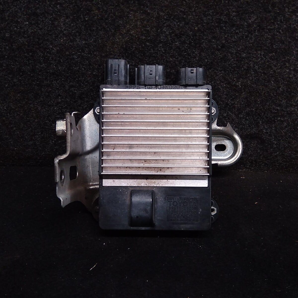2012 TOYOTA HILUX ECU