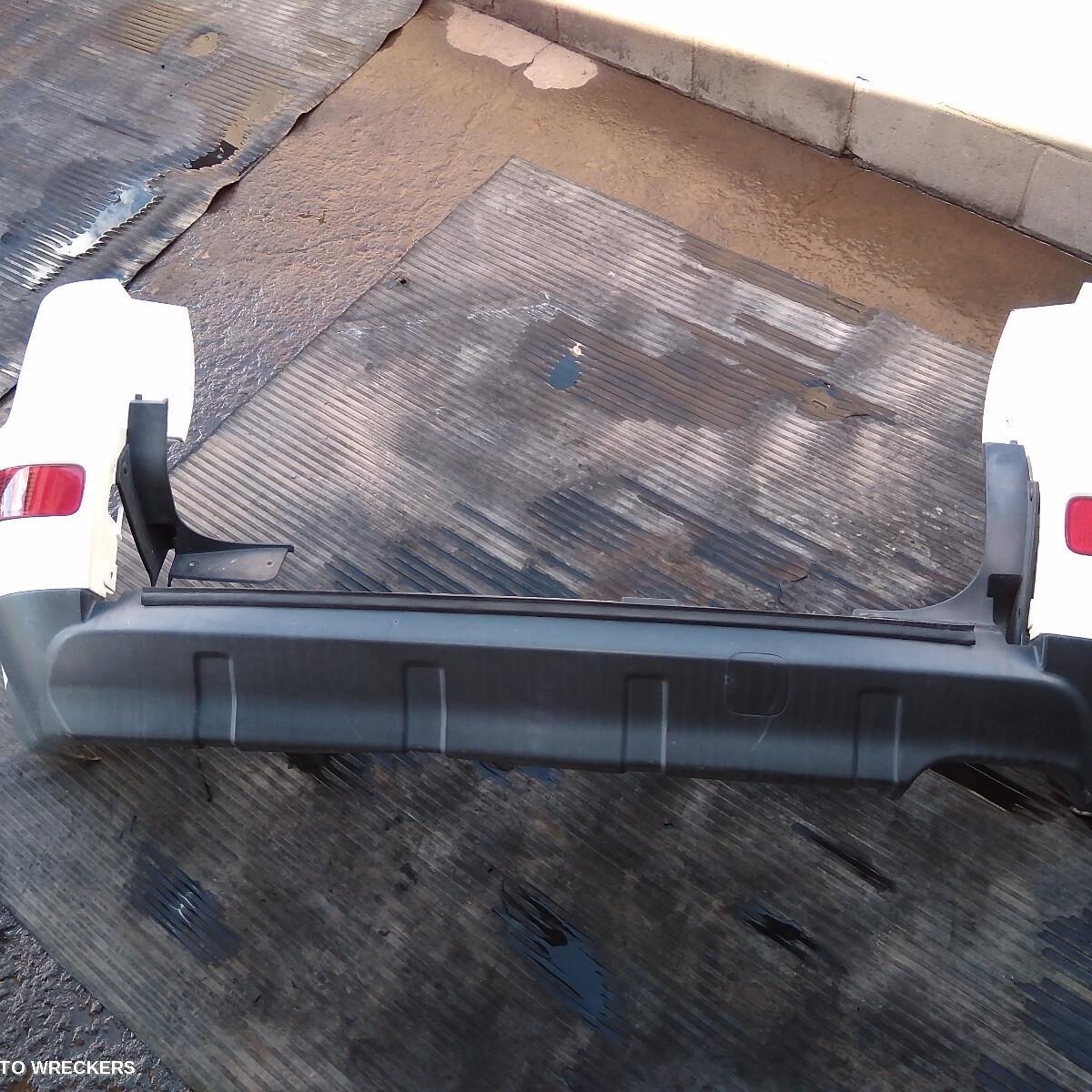 2009 MITSUBISHI OUTLANDER Rear Bumper