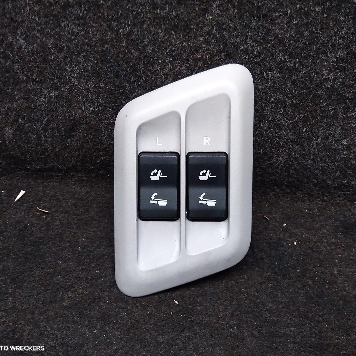 2012 TOYOTA PRADO Misc Switch/Relay