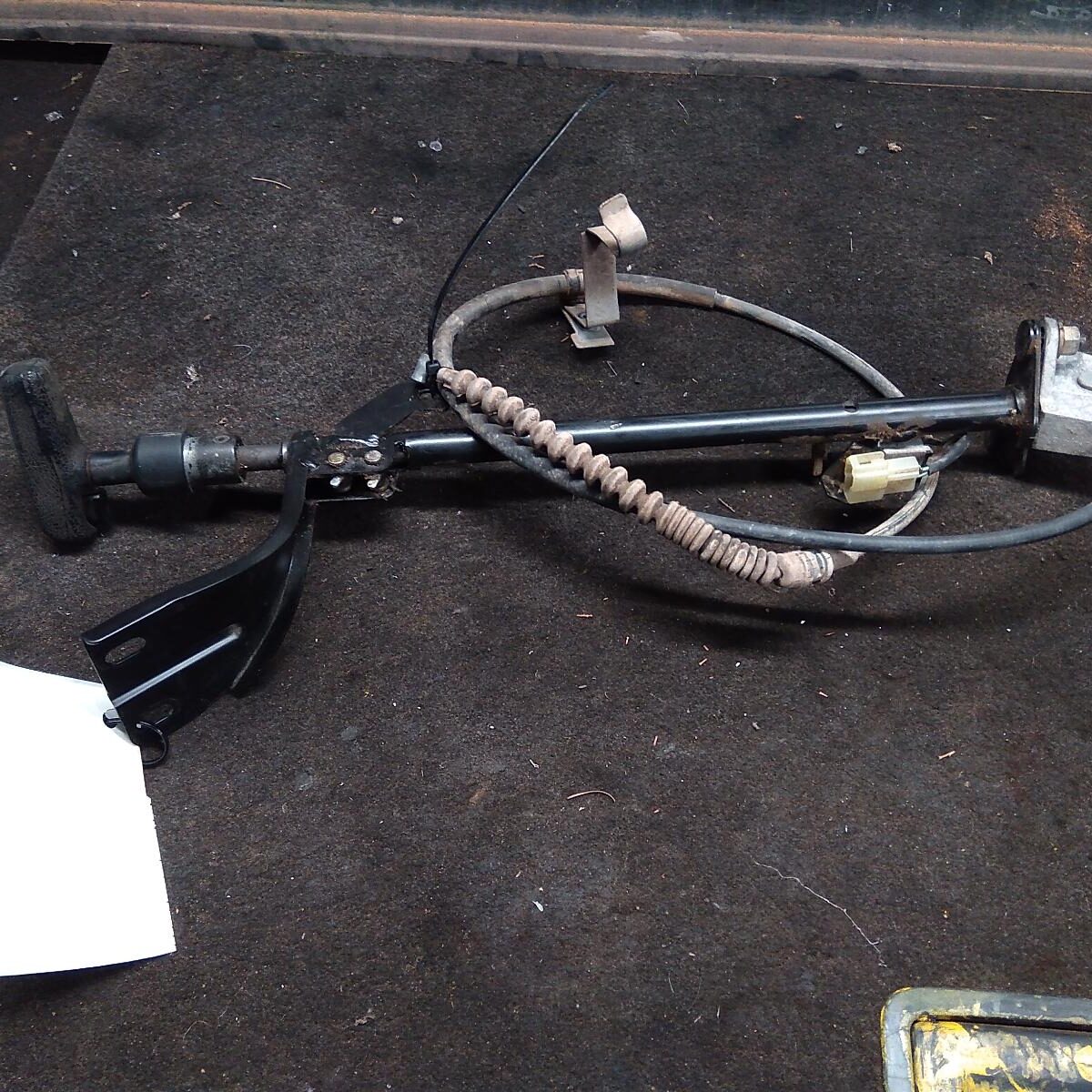 1996 TOYOTA HILUX Handbrake Lever