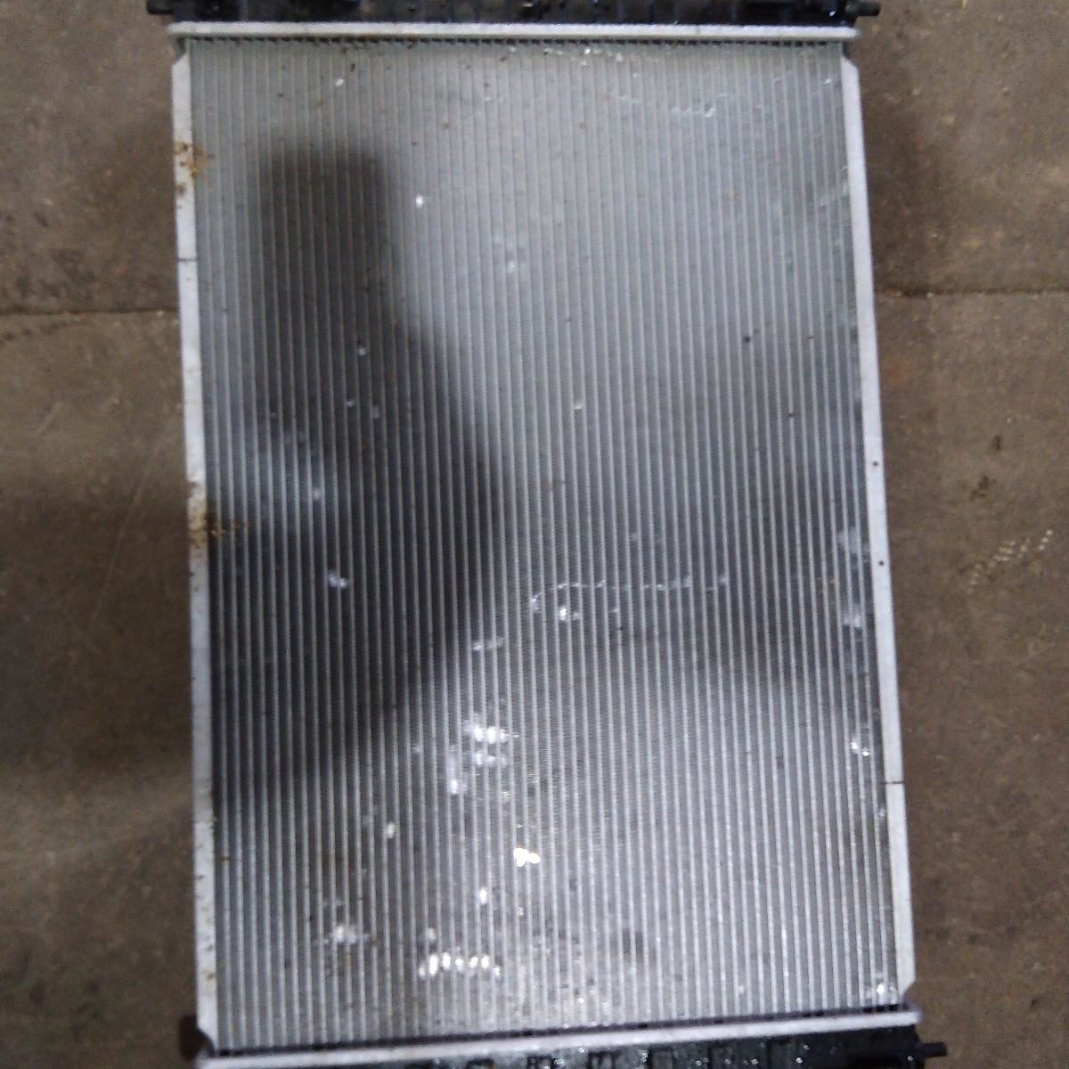 2010 NISSAN MURANO RADIATOR