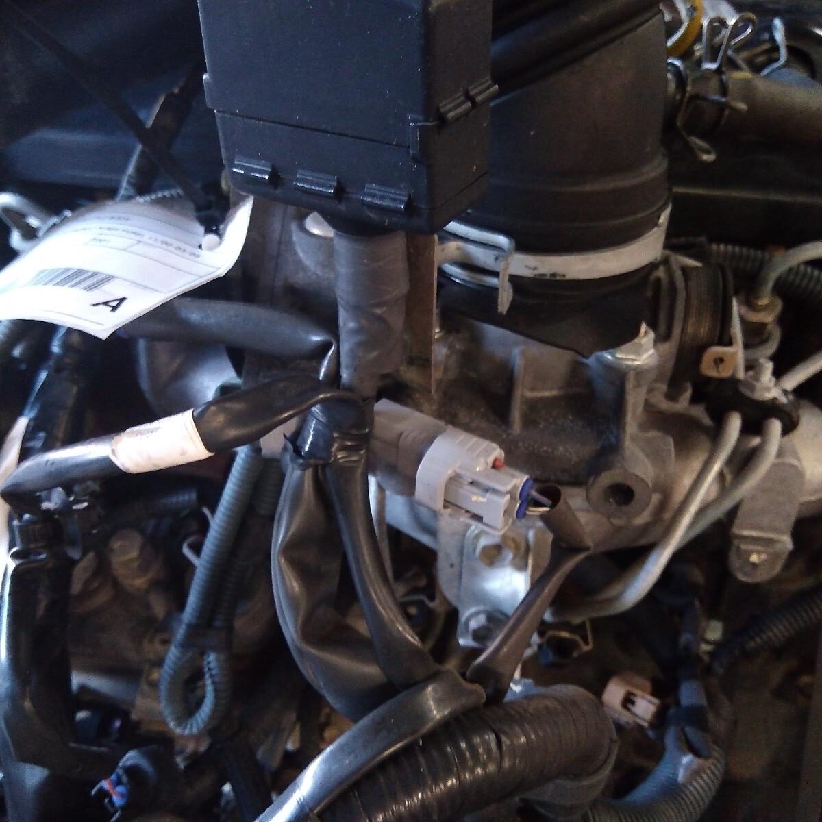 2001 TOYOTA HILUX THROTTLE BODY