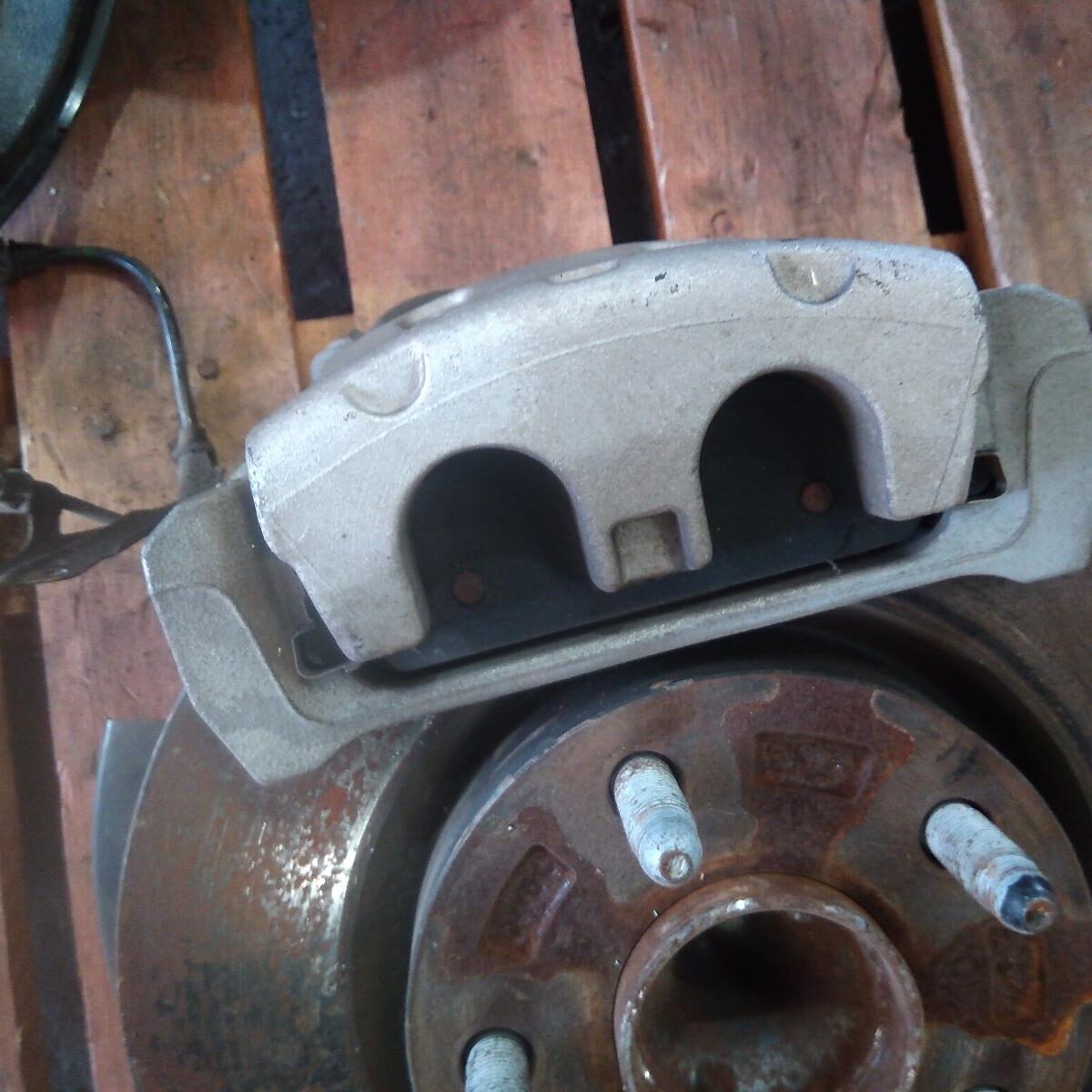 2015 HOLDEN COMMODORE CALIPER