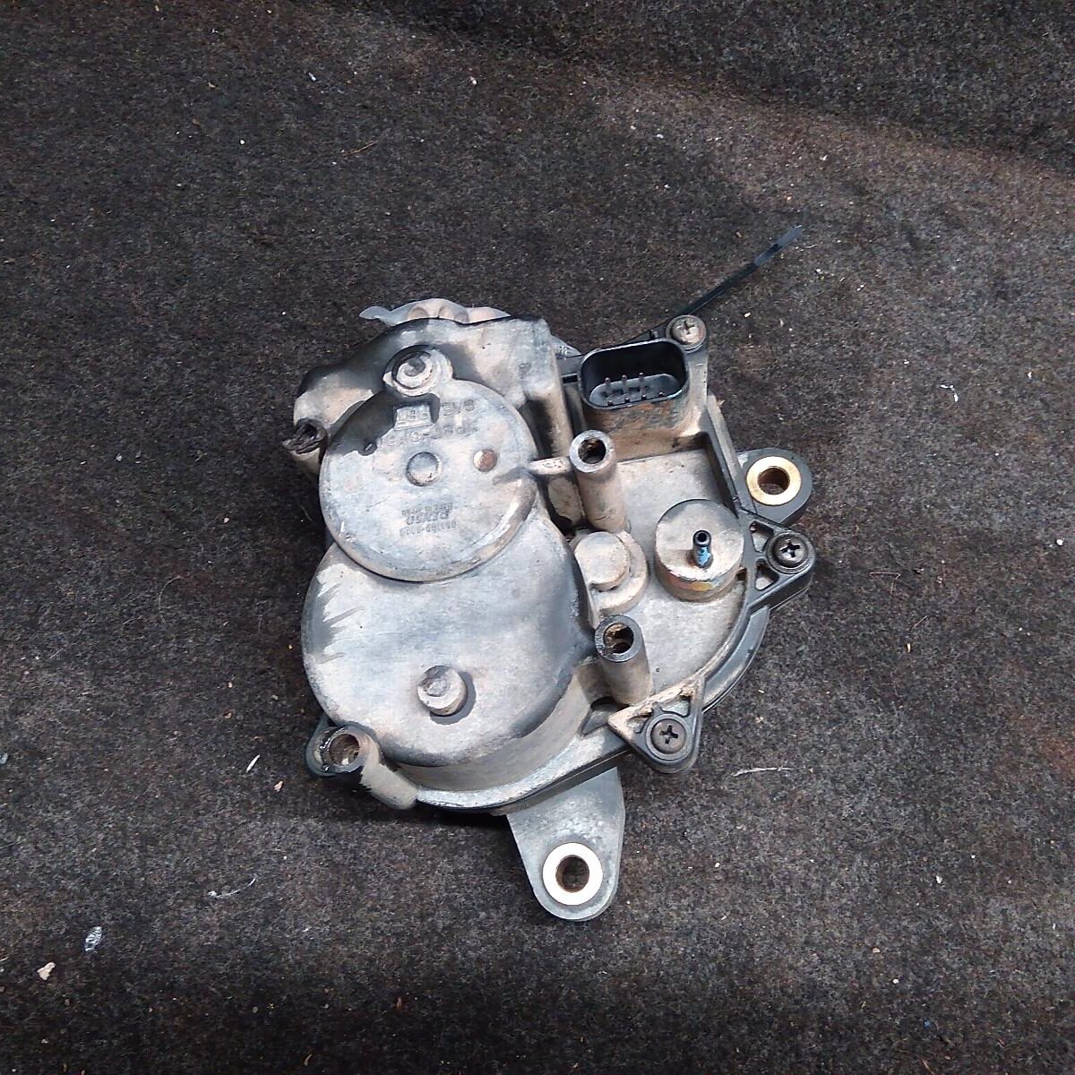 2009 HOLDEN COLORADO SHIFT ACTUATOR