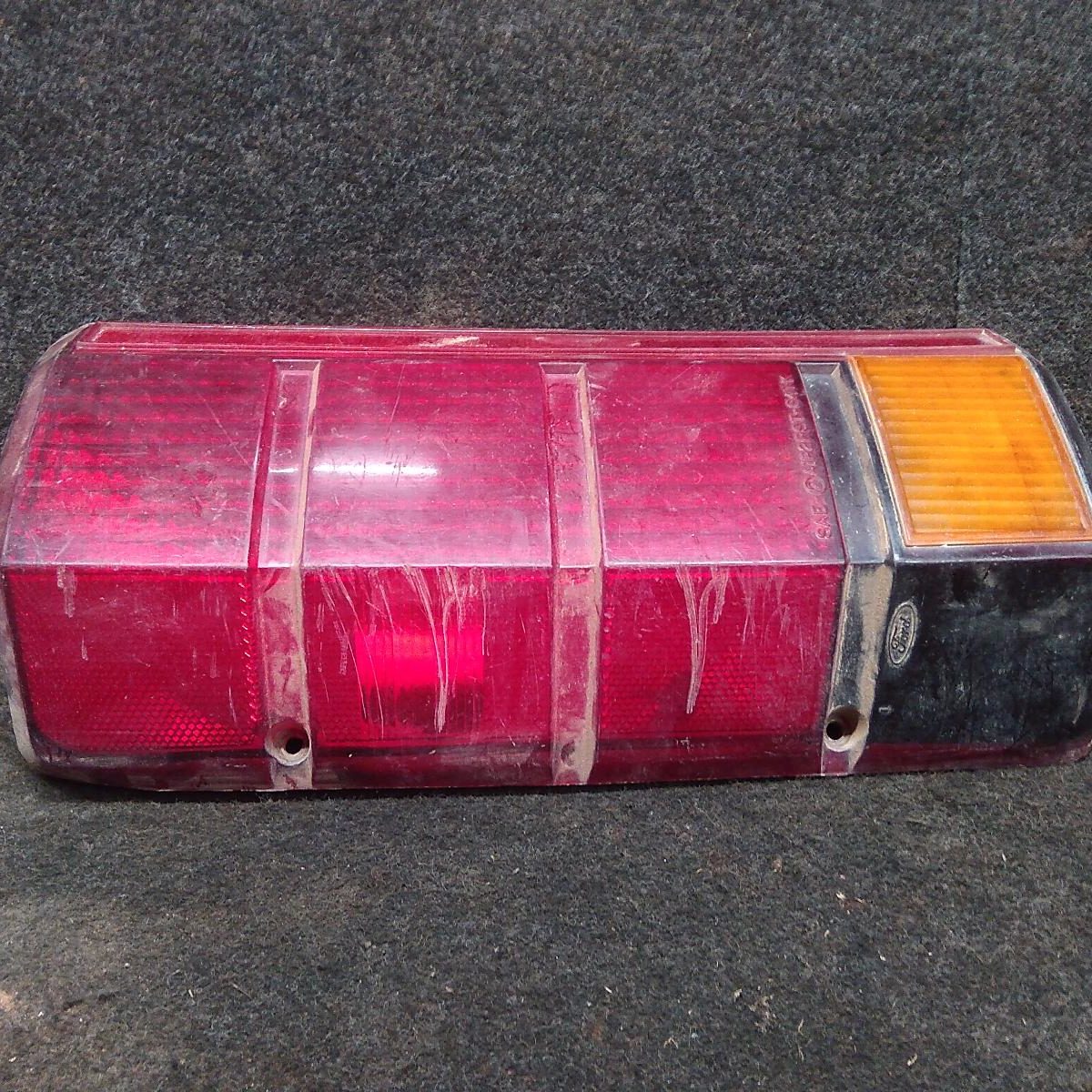 1978 FORD F SERIES LEFT TAILLIGHT