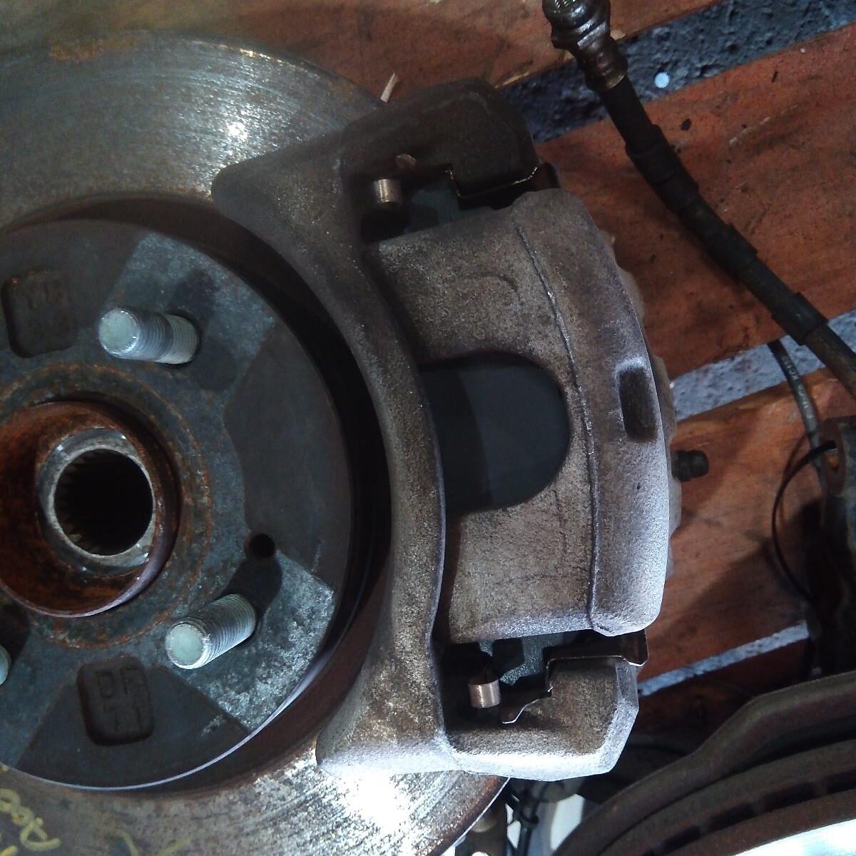 2011 MAZDA 2 Caliper