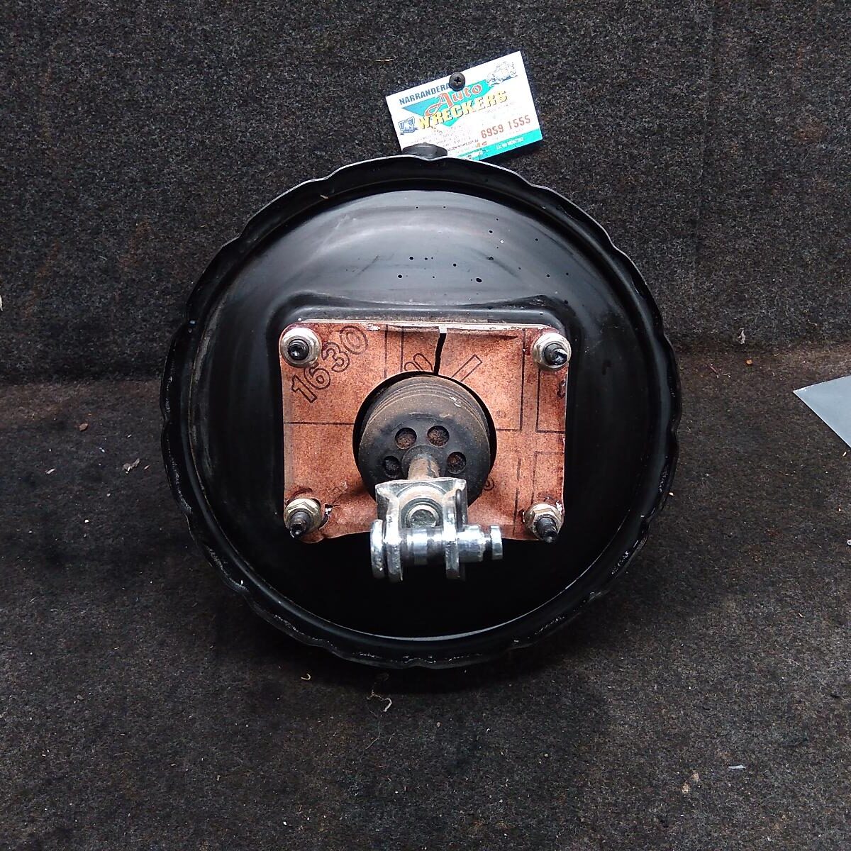 1996 TOYOTA HILUX BRAKE BOOSTER