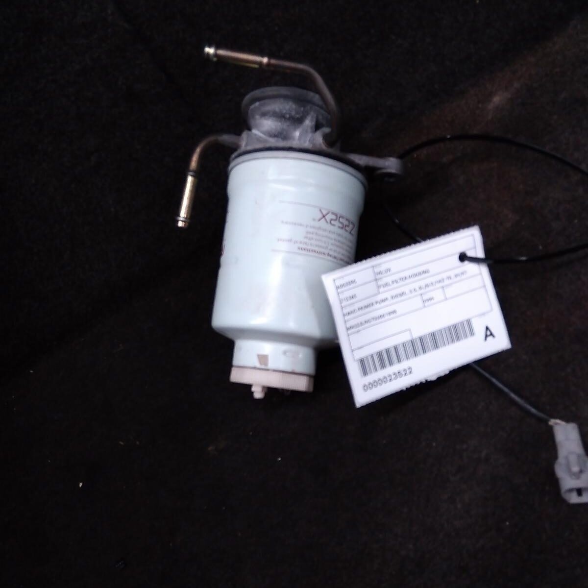 1999 TOYOTA HILUX Fuel Filter Housing