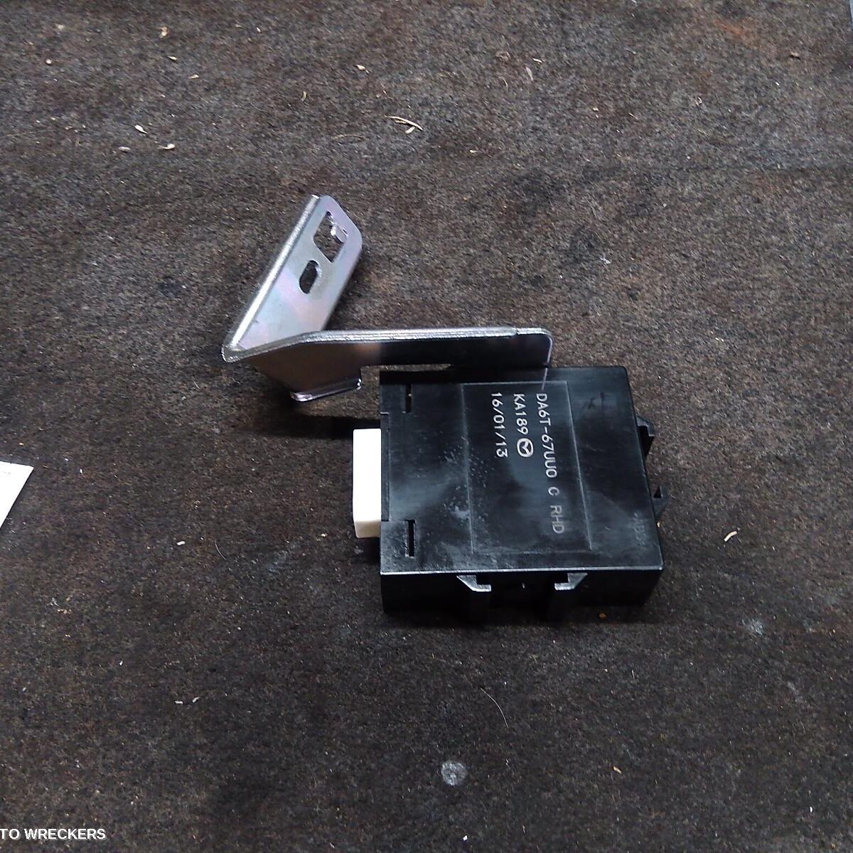 2016 MAZDA 2 Misc Switch/Relay