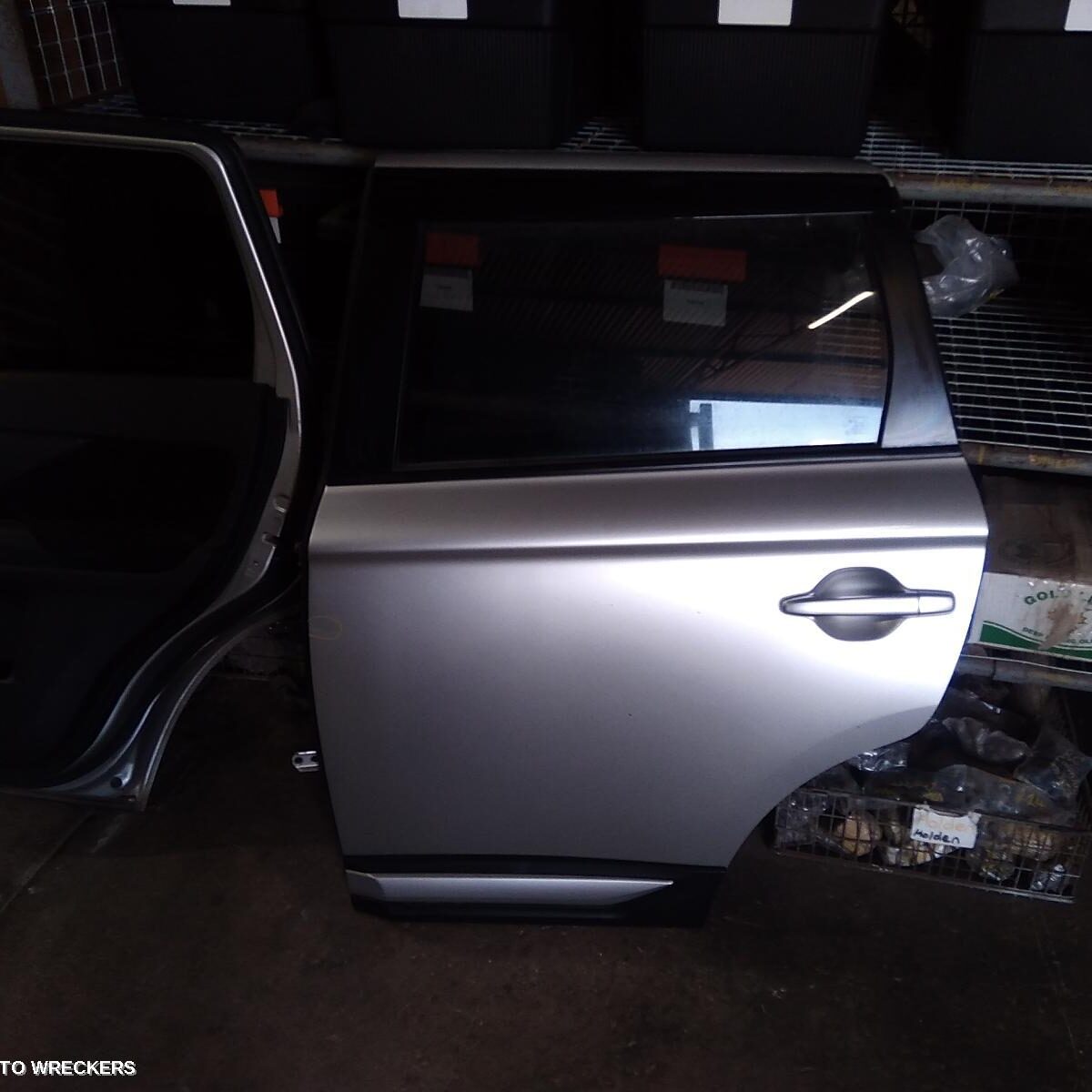 2020 MITSUBISHI OUTLANDER Left Rear Door/Sliding
