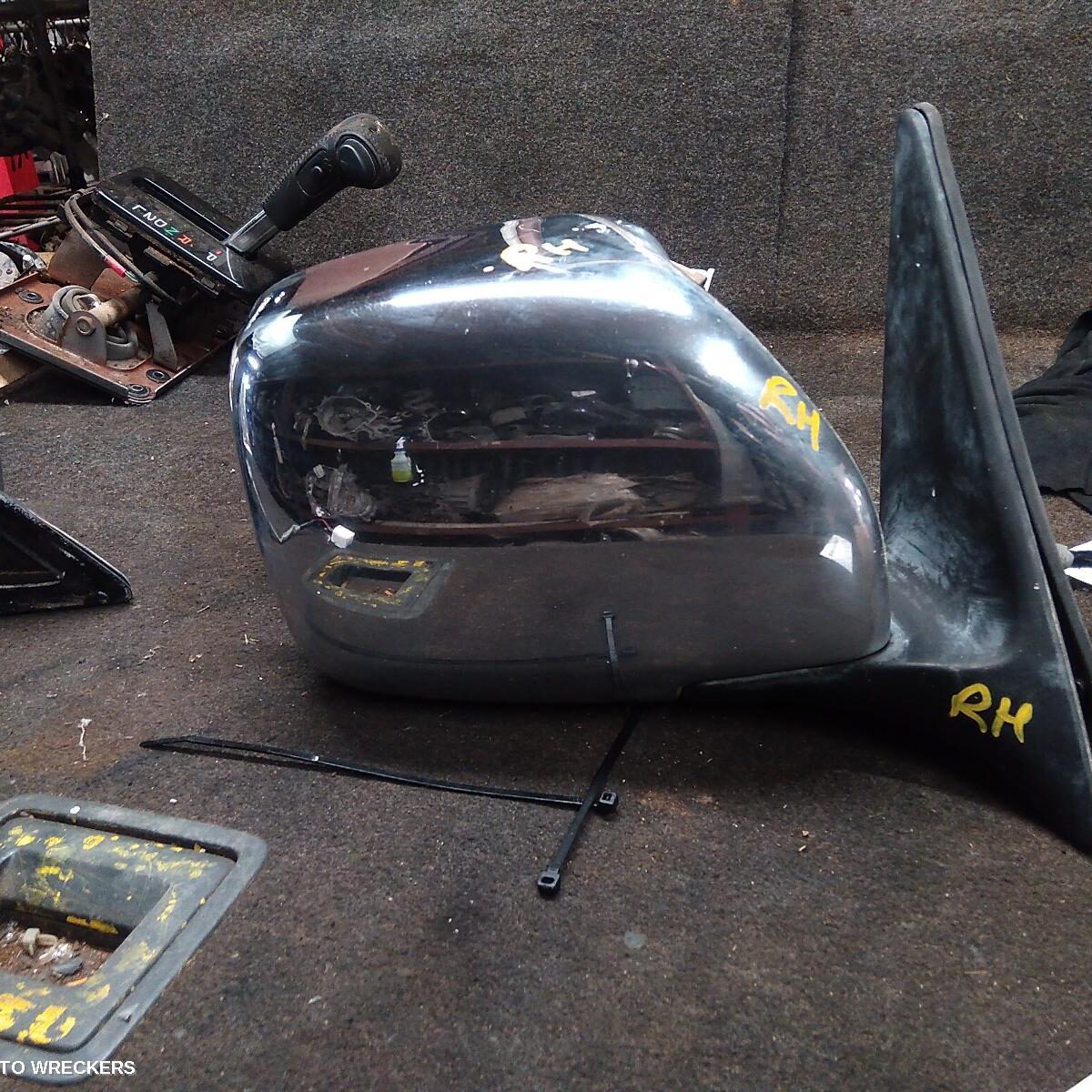 1999 TOYOTA LANDCRUISER Right Door Mirror