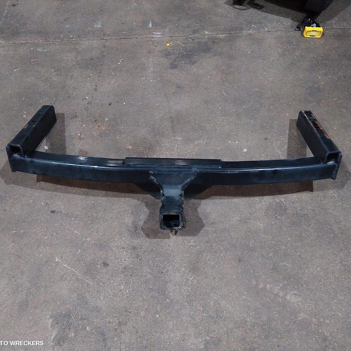 2014 HOLDEN COMMODORE Towbar