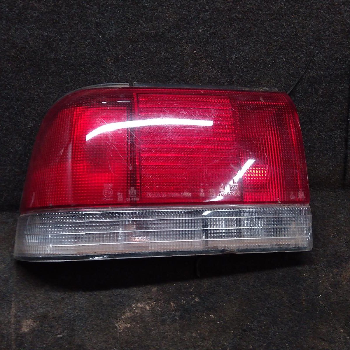 1992 SUBARU LIBERTY LEFT TAILLIGHT