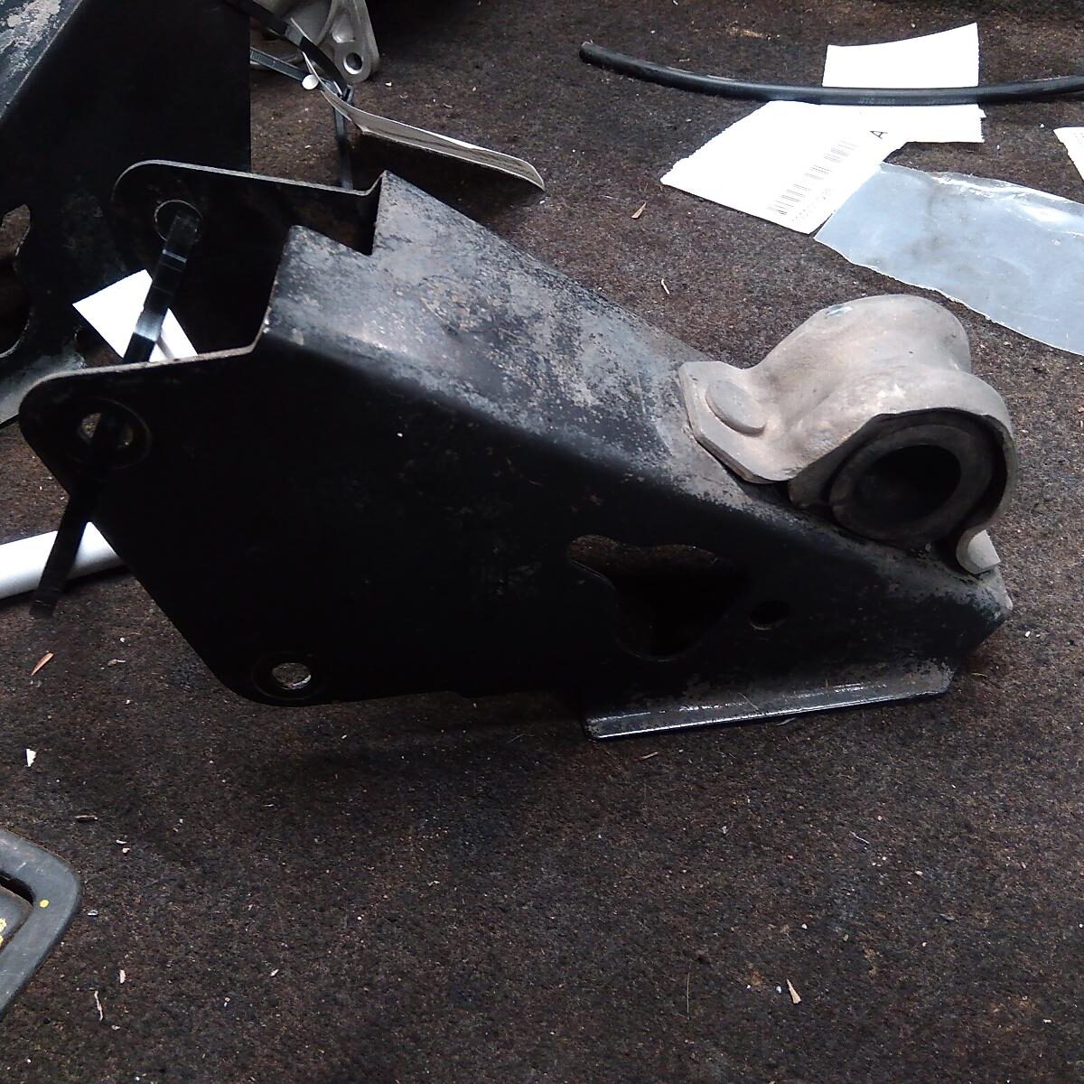 2006 FORD FALCON STABILISER BAR