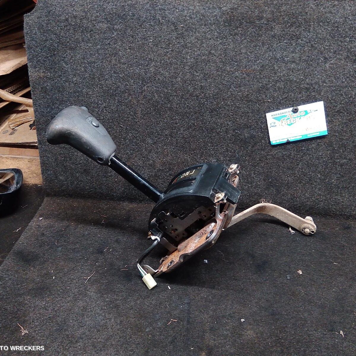 1996 TOYOTA HILUX Gear Stick/Shifter