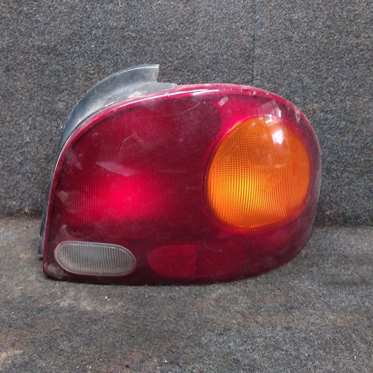 1997 HYUNDAI EXCEL RIGHT TAILLIGHT