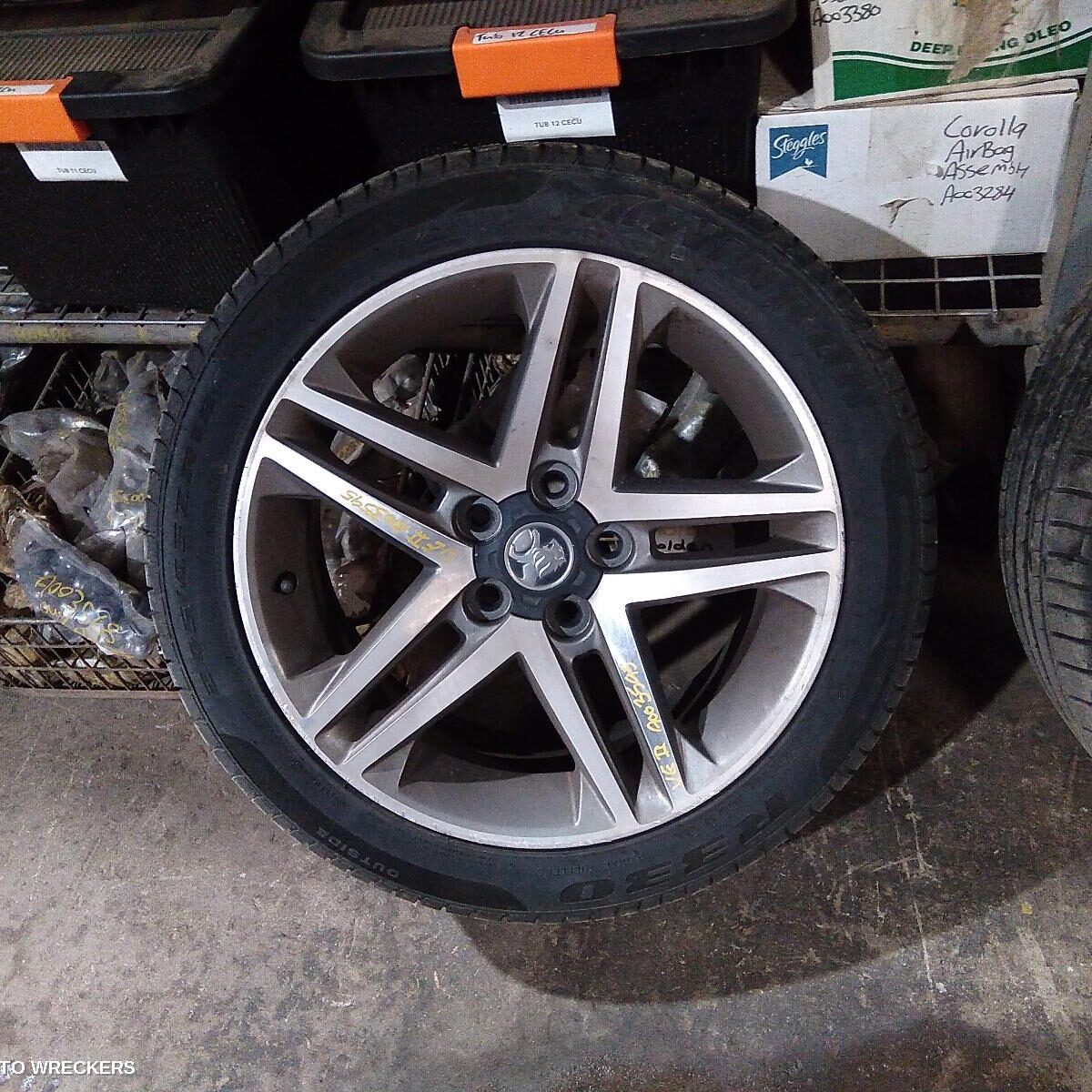 2011 HOLDEN COMMODORE Wheel Mag