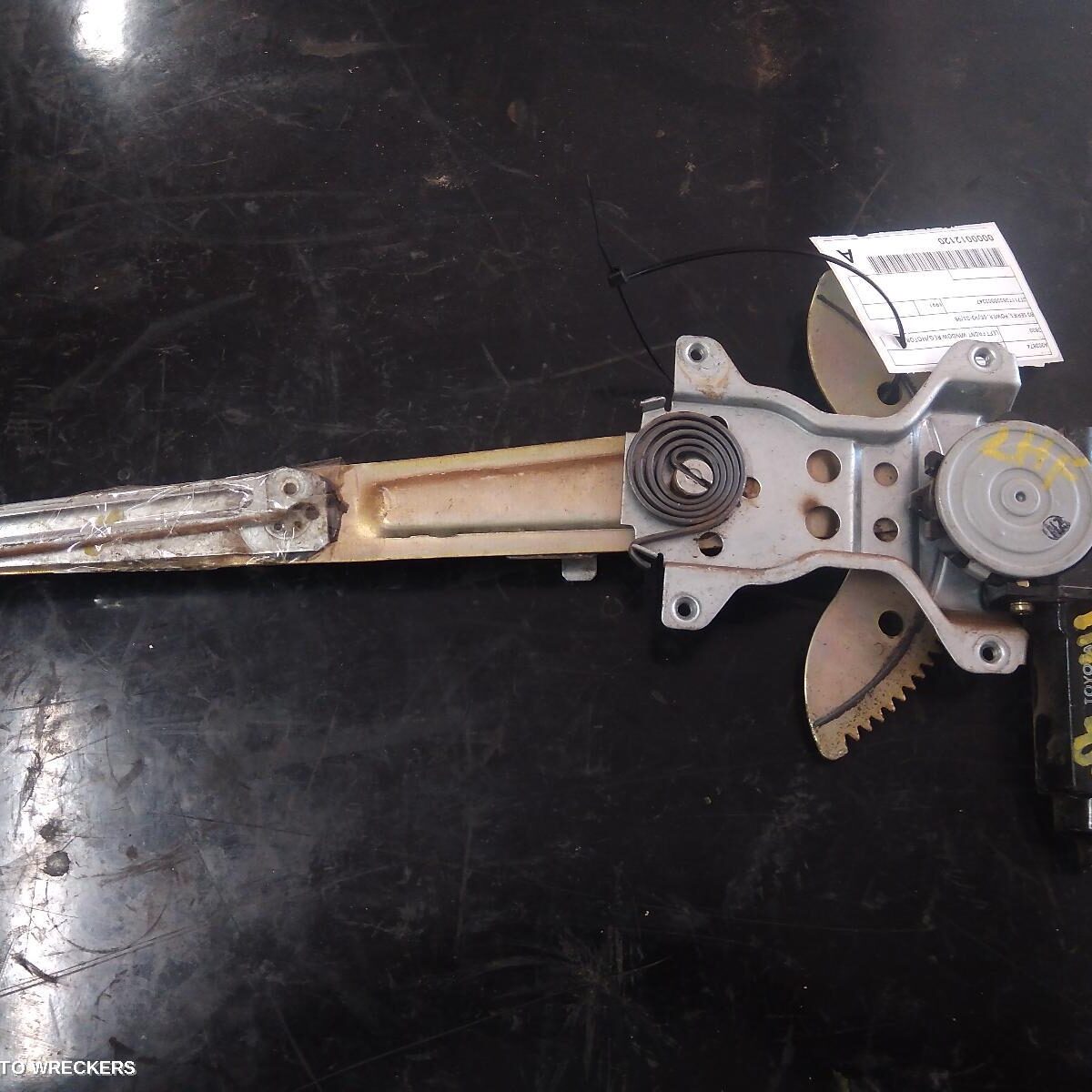 1991 TOYOTA LANDCRUISER Left Front Window Reg/Motor