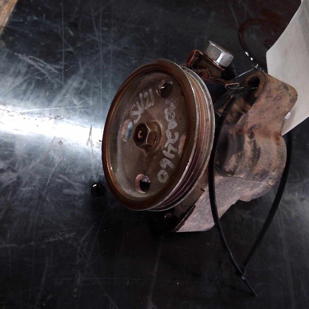 1987 TOYOTA CAMRY STEERING PUMP