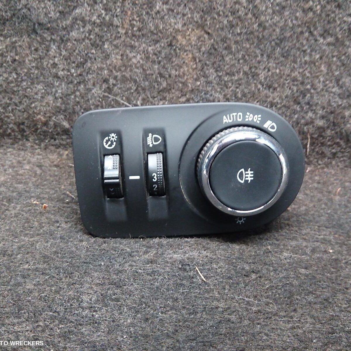 2017 HOLDEN ASTRA Combination Switch