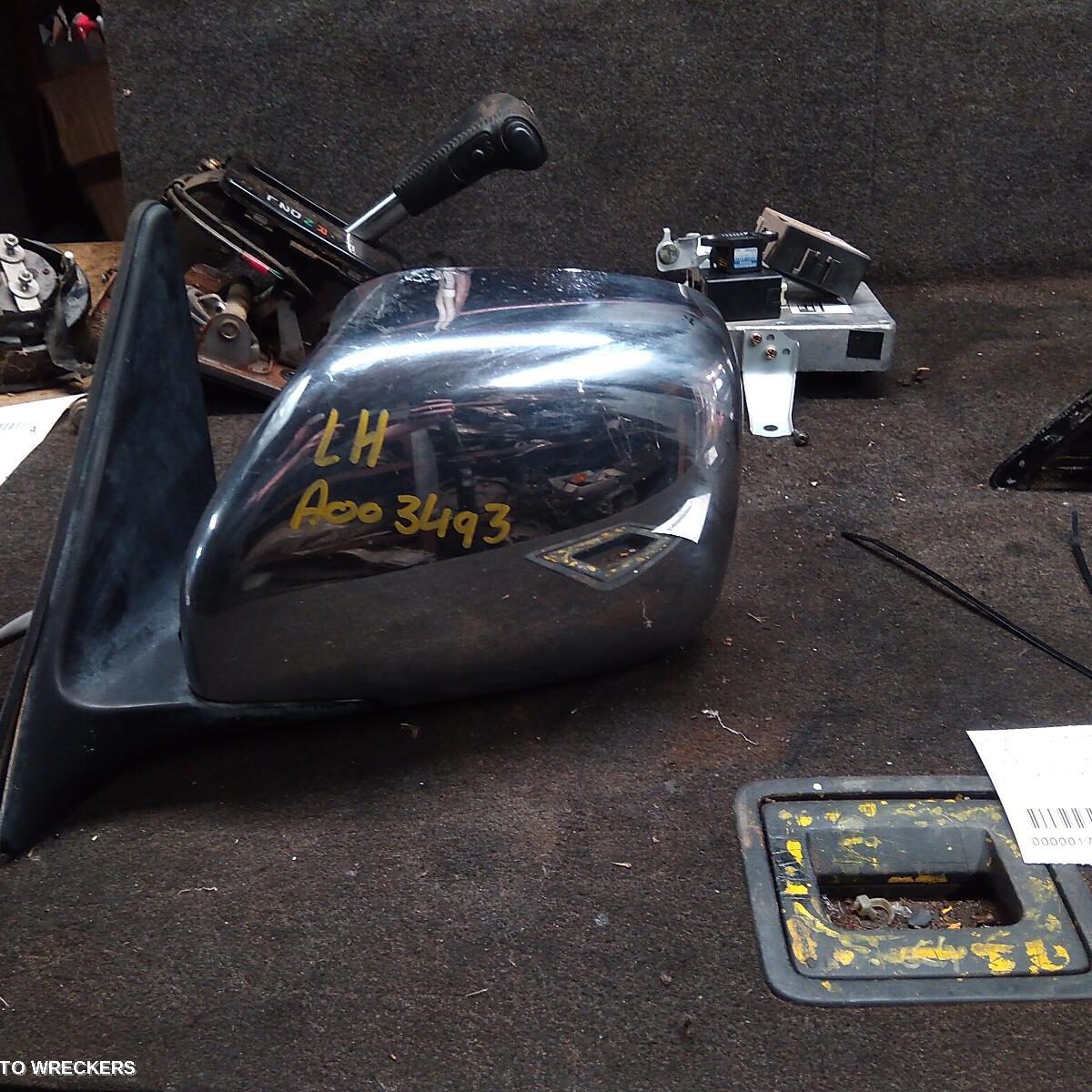 1999 TOYOTA LANDCRUISER Left Door Mirror