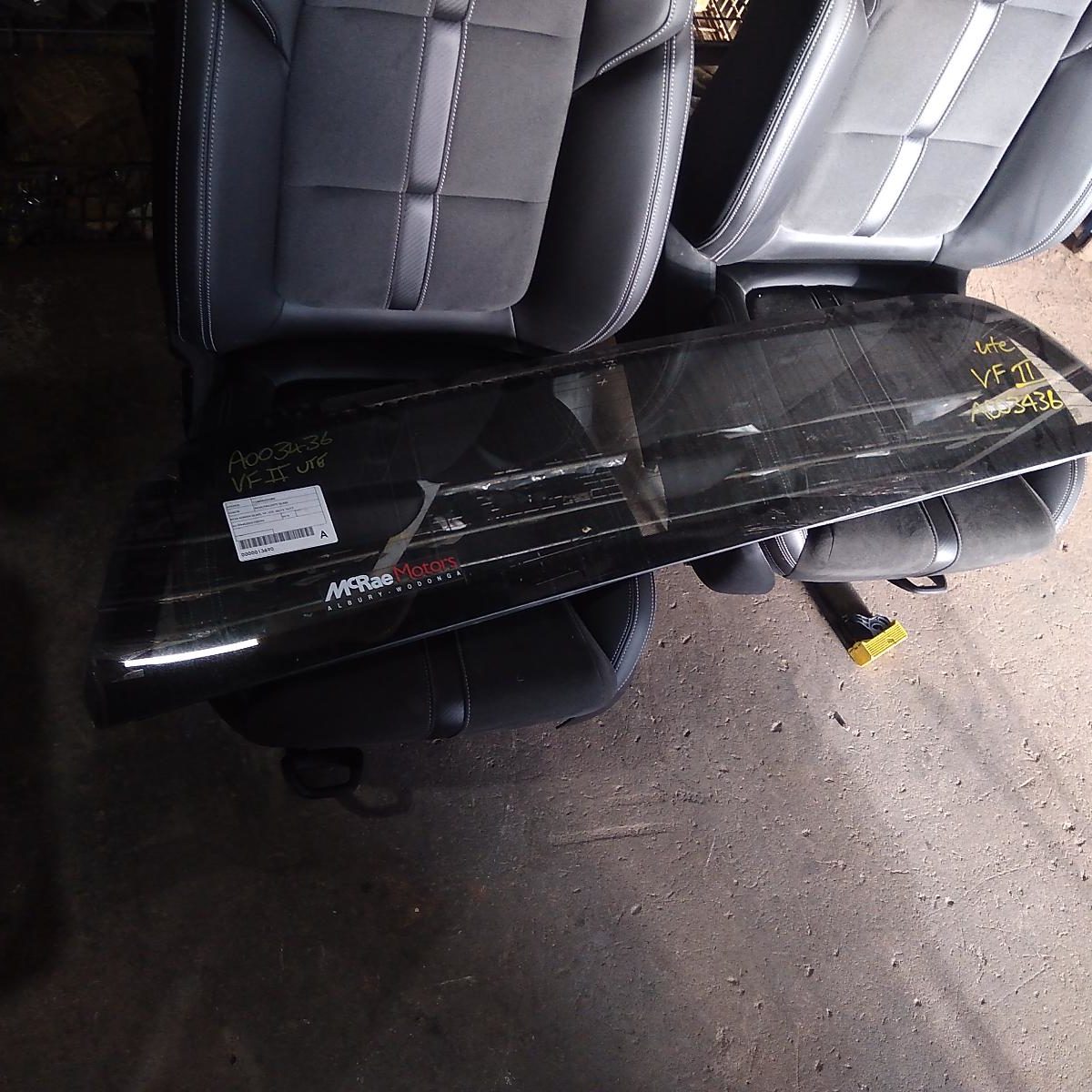 2015 HOLDEN COMMODORE REAR/TAILGATE GLASS