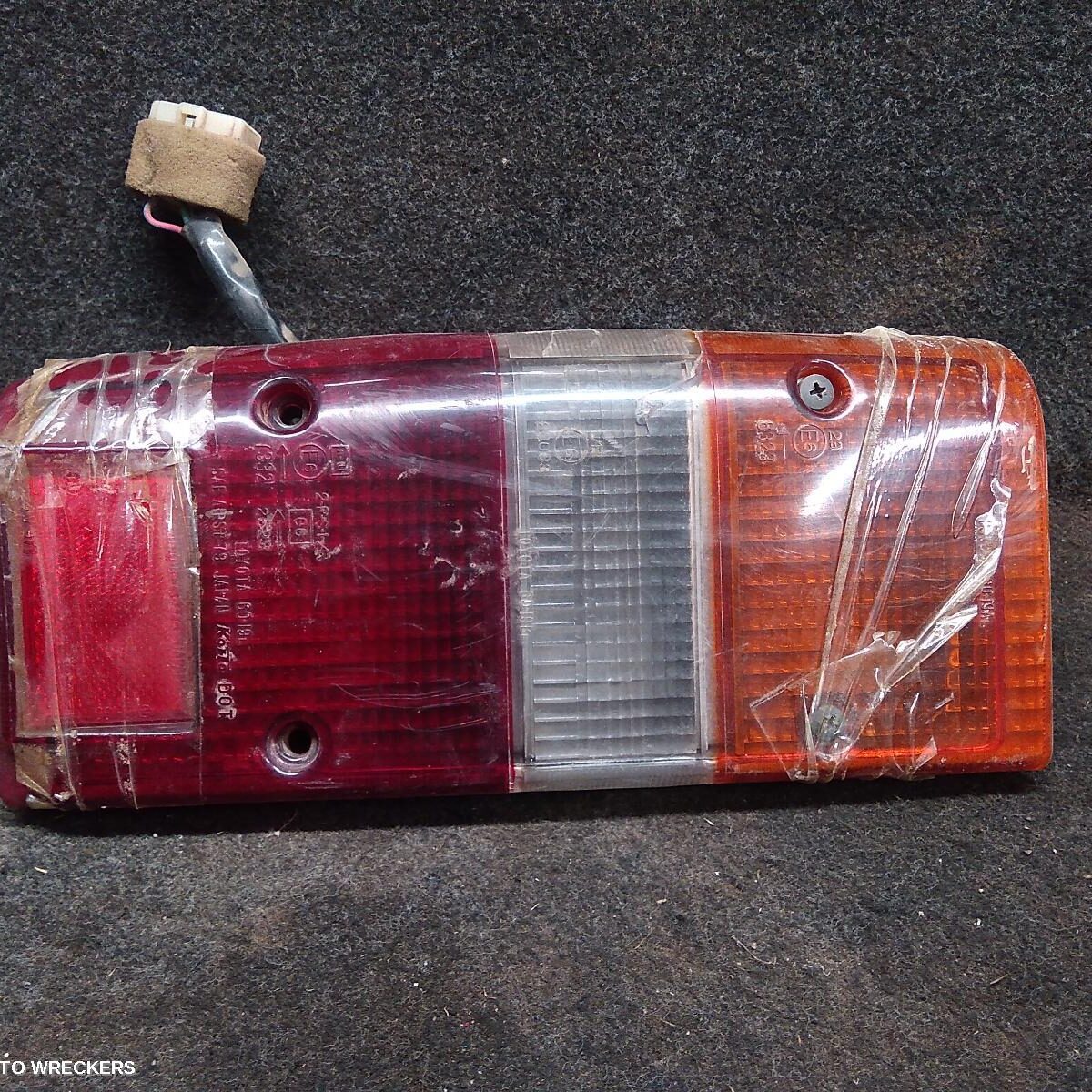 1985 TOYOTA LANDCRUISER Left Taillight