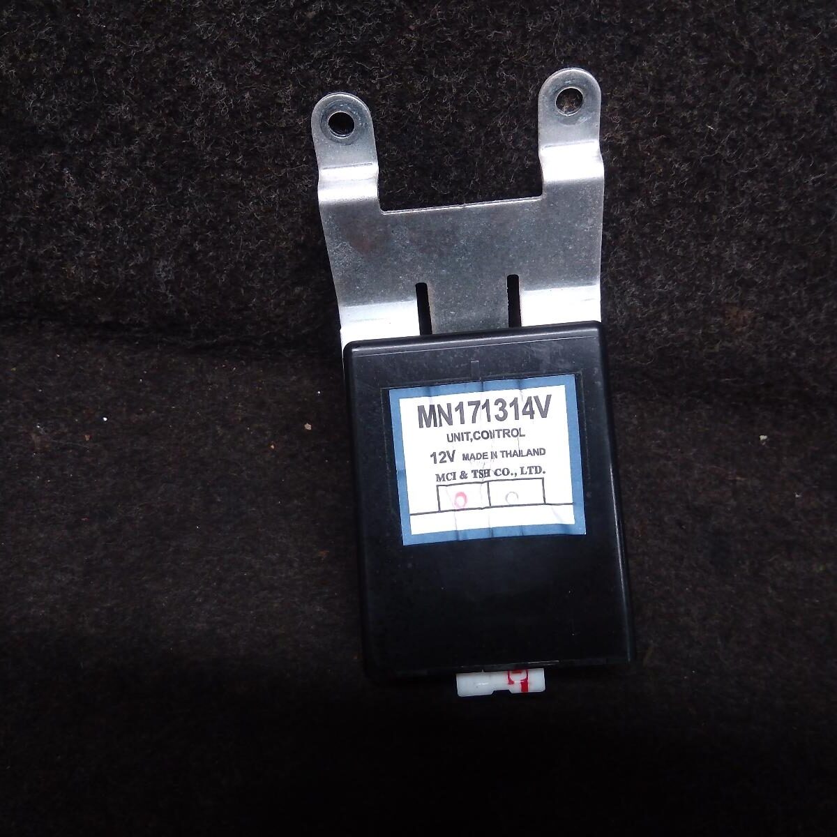 2012 MITSUBISHI TRITON MISC SWITCH/RELAY
