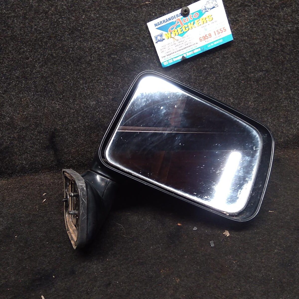1996 TOYOTA HILUX RIGHT DOOR MIRROR