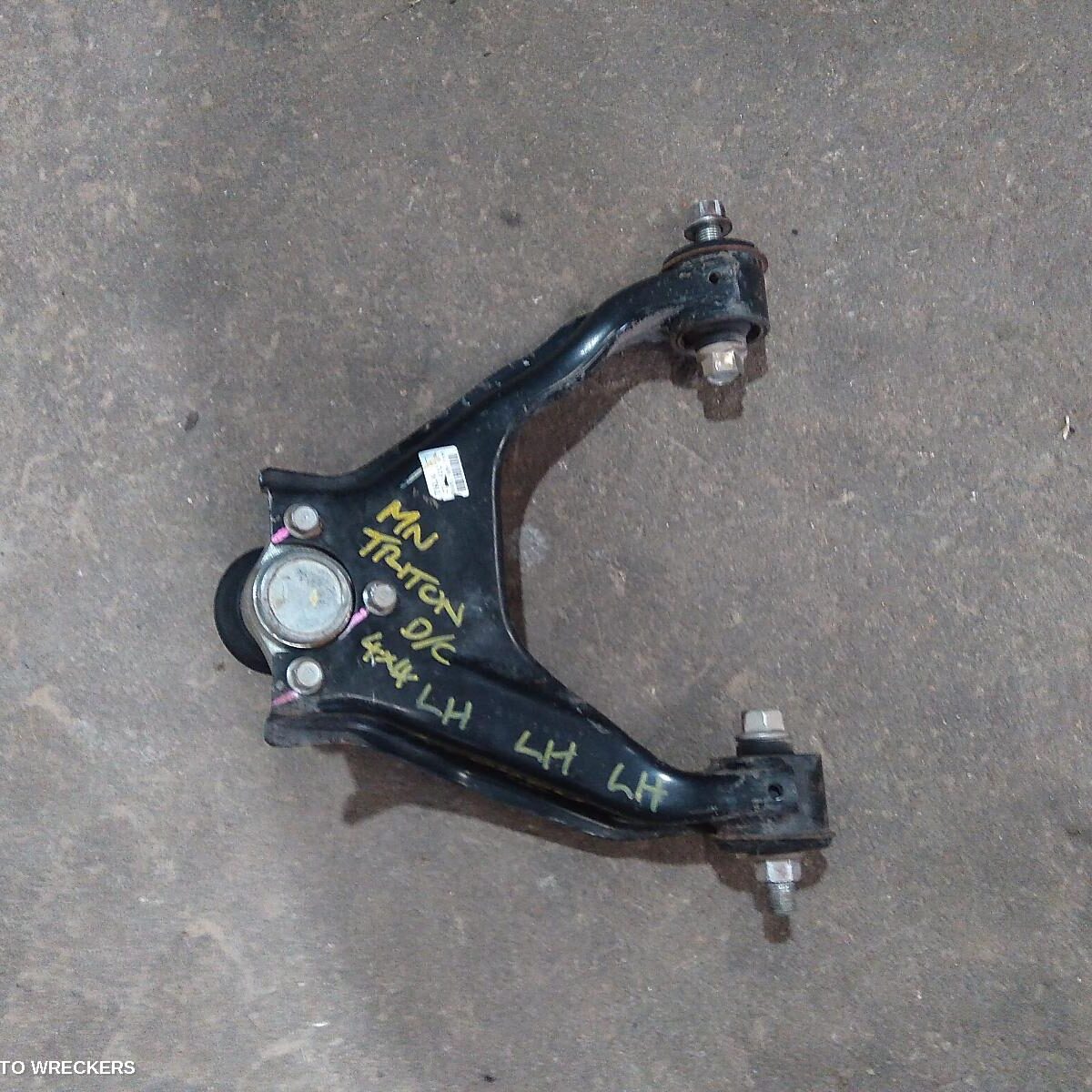 2014 MITSUBISHI TRITON Left Front Upper Control Arm