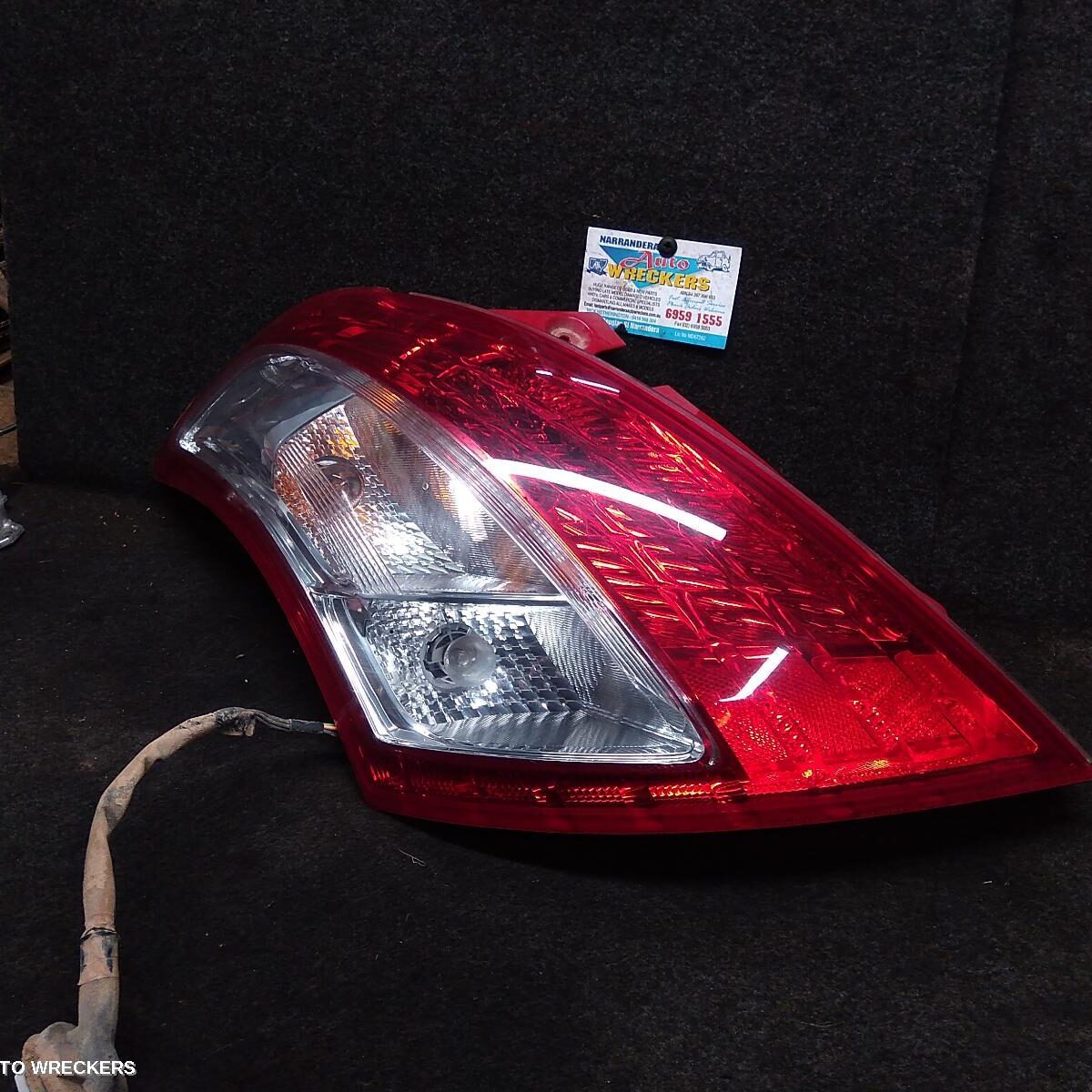 2011 SUZUKI SWIFT Left Taillight