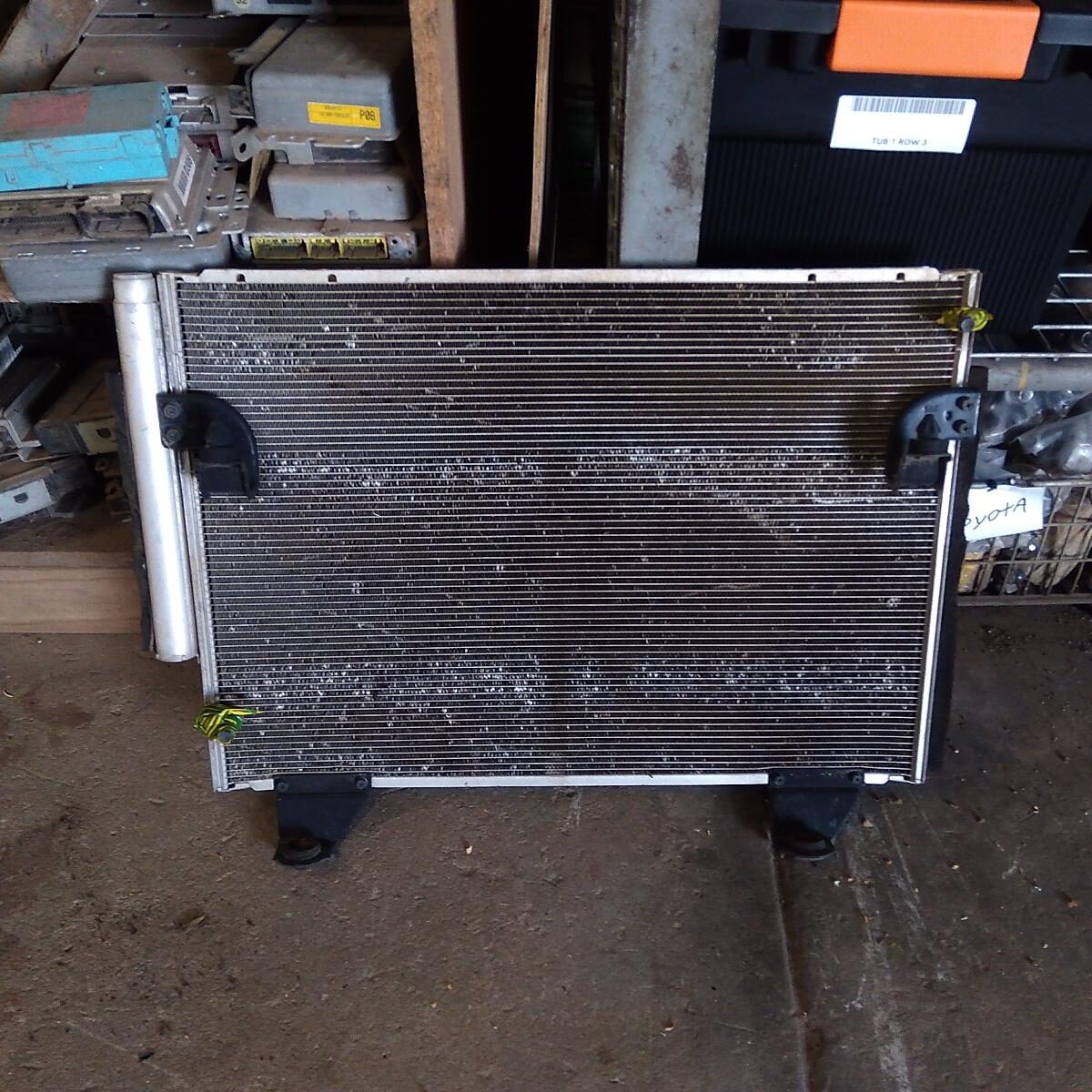 2011 TOYOTA HILUX A/C CONDENSER